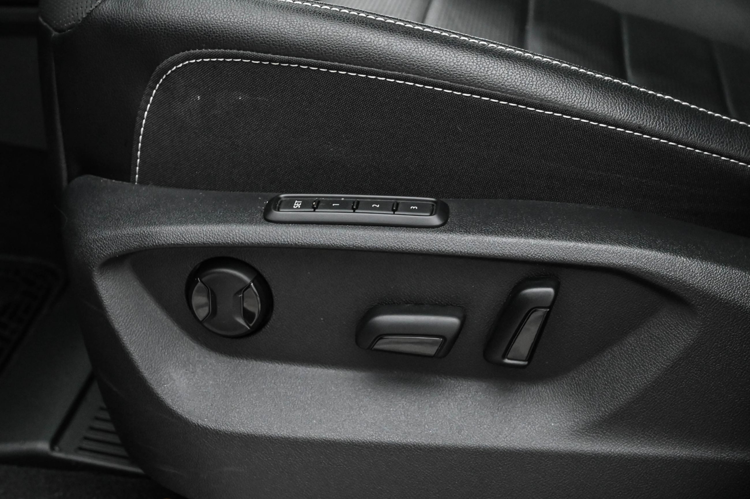 Volkswagen Atlas Cross Sport  2024 à Dorval, Québec