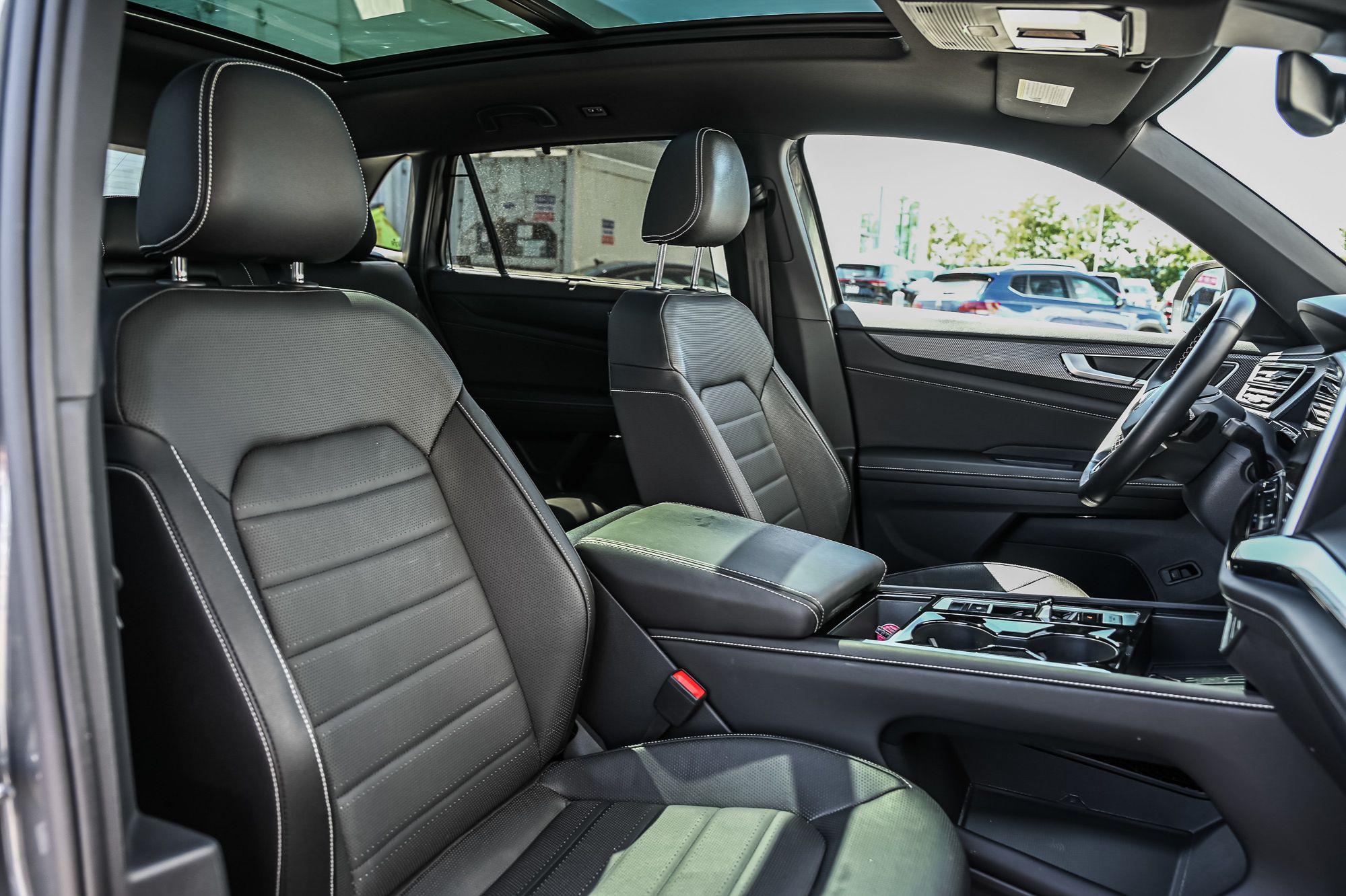2025 Volkswagen Atlas Cross Sport in Dorval, Quebec
