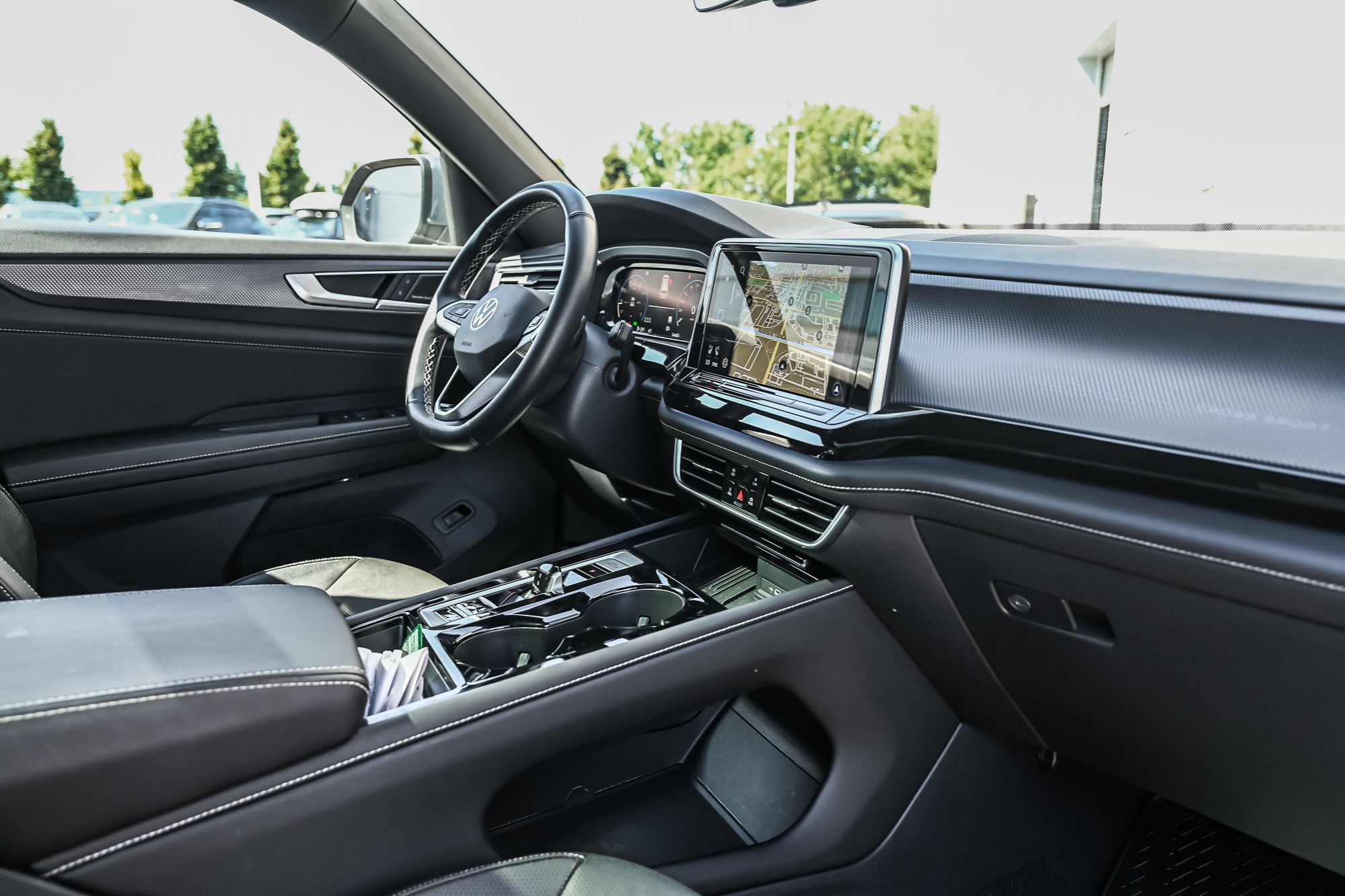 2025 Volkswagen Atlas Cross Sport in Dorval, Quebec