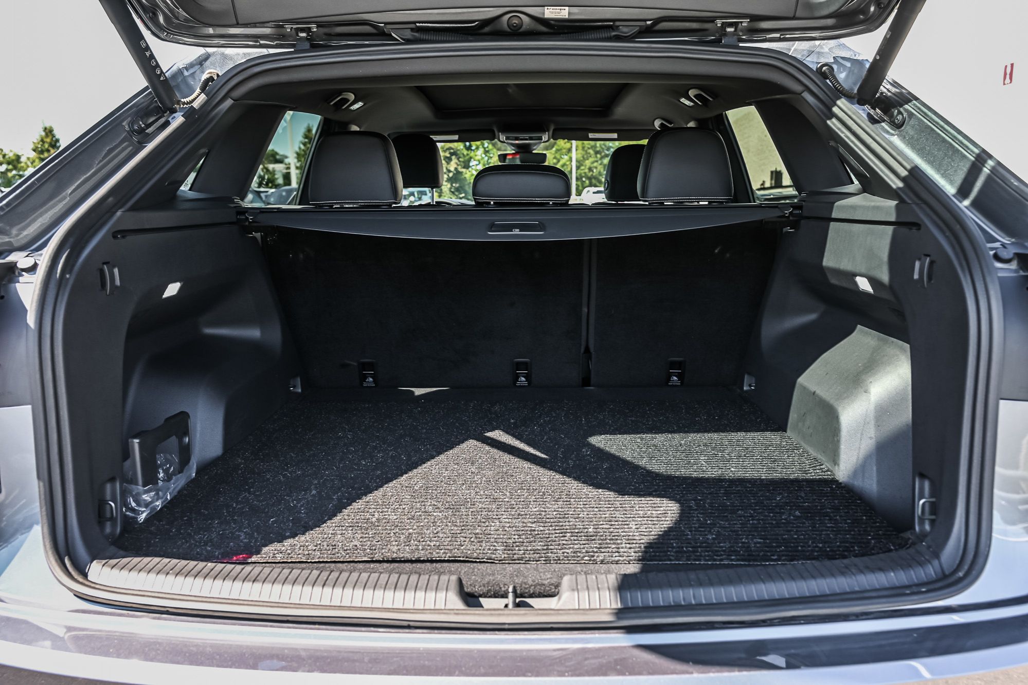 2025 Volkswagen Atlas Cross Sport in Dorval, Quebec