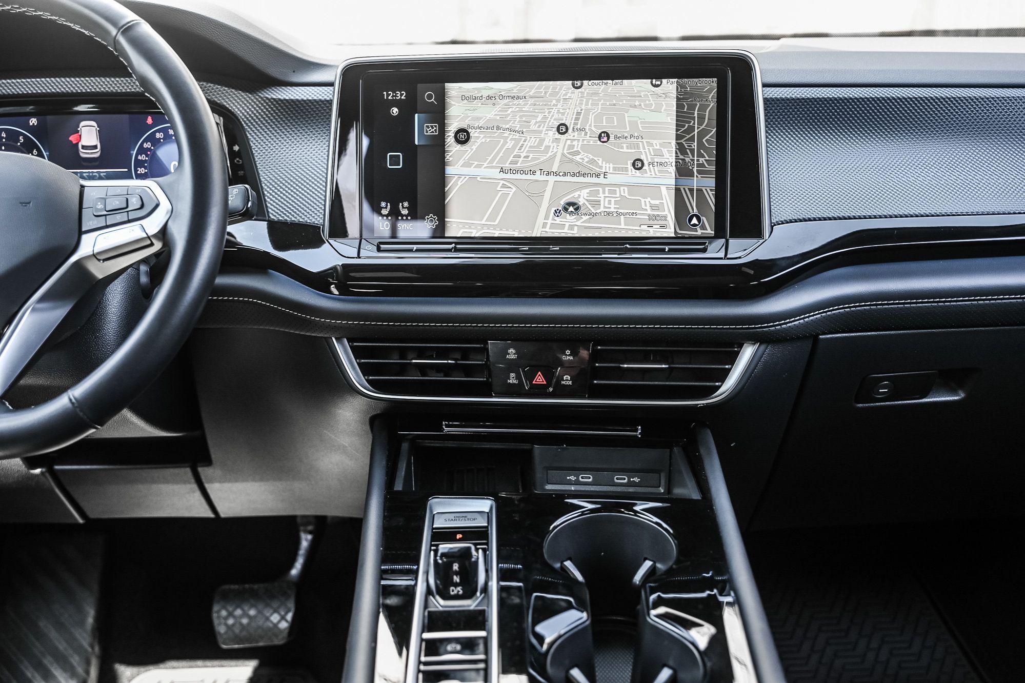 2025 Volkswagen Atlas Cross Sport in Dorval, Quebec