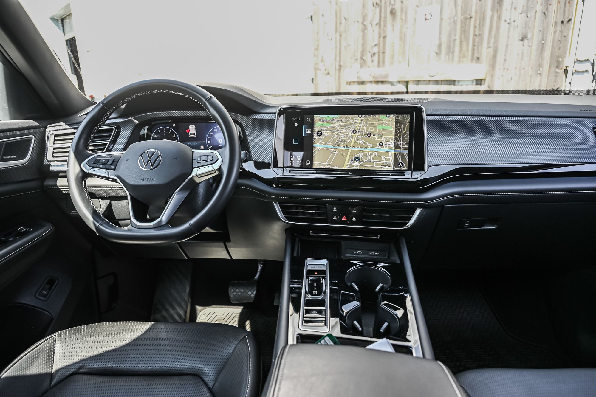 2025 Volkswagen Atlas Cross Sport in Dorval, Quebec