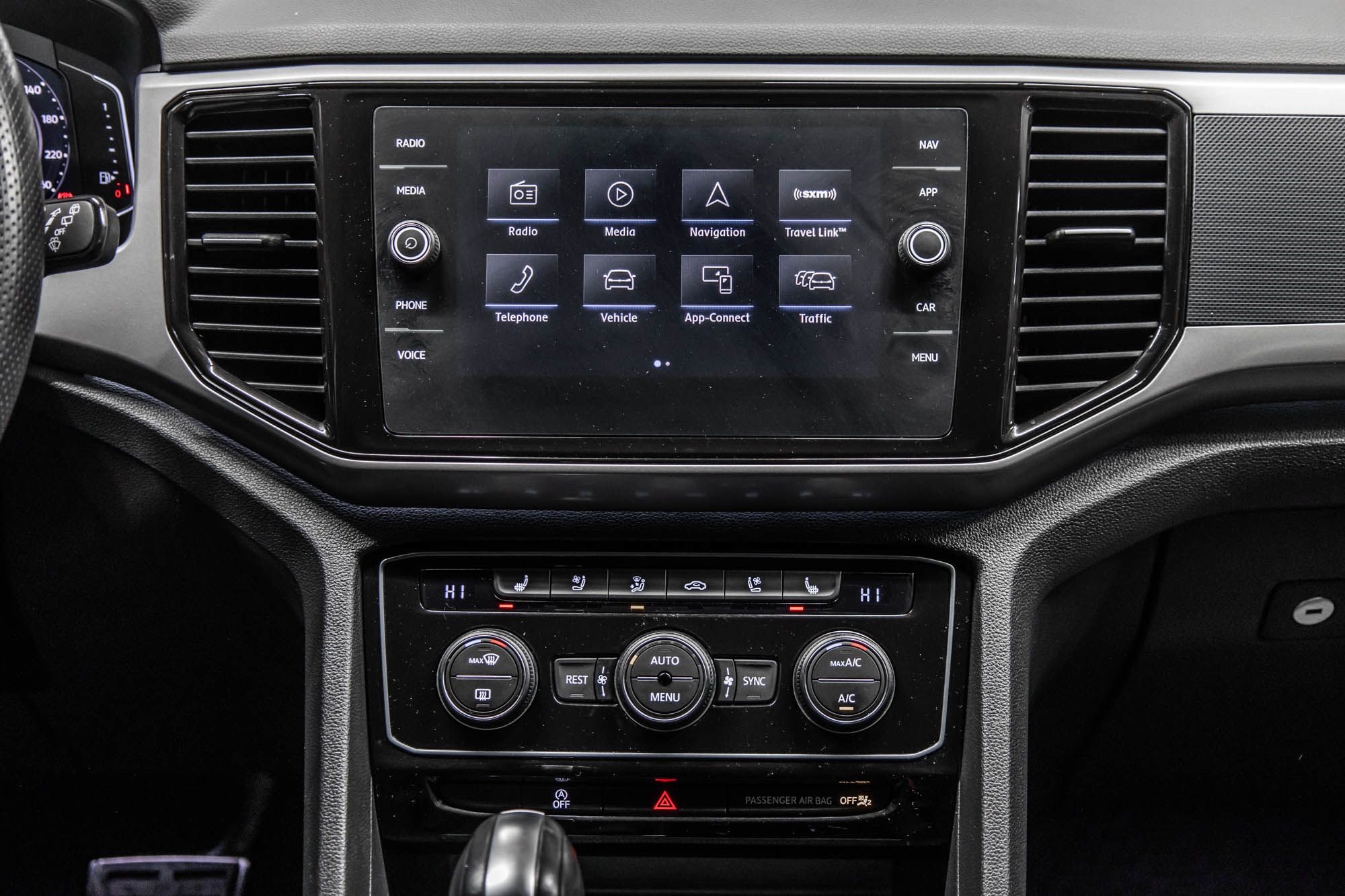 2021 Volkswagen Atlas in Dorval, Quebec