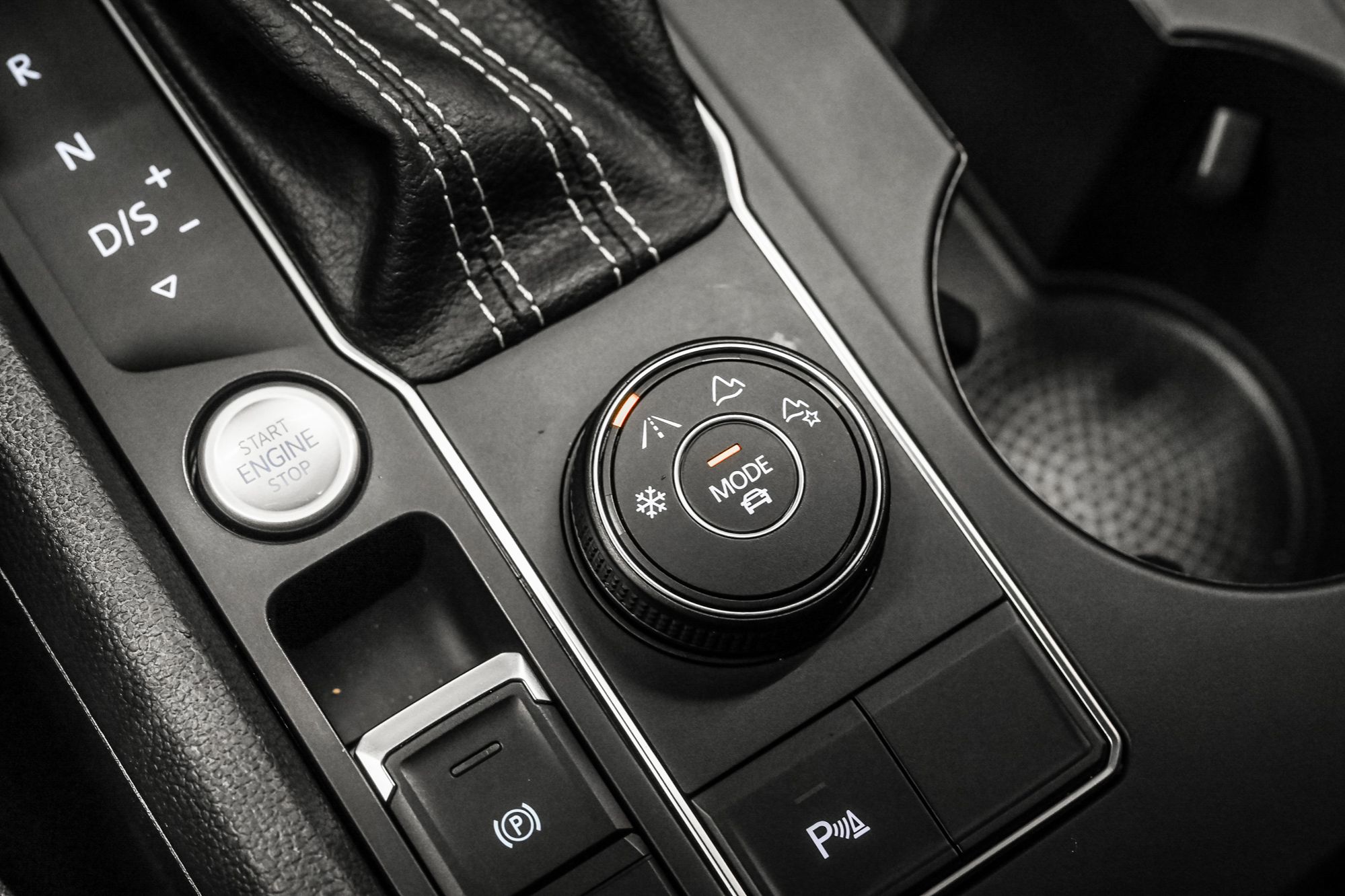 Volkswagen Atlas  2022 à Dorval, Québec