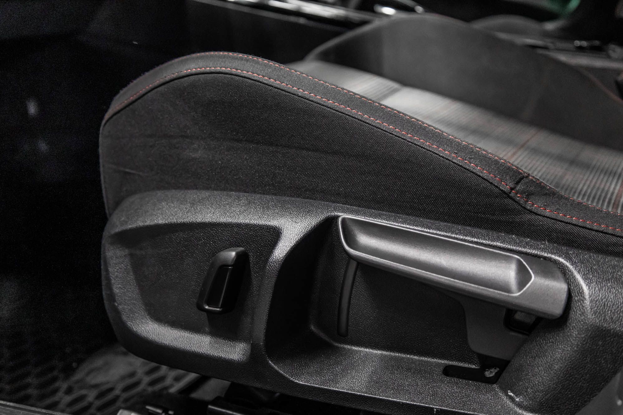 Volkswagen Golf GTI  2024