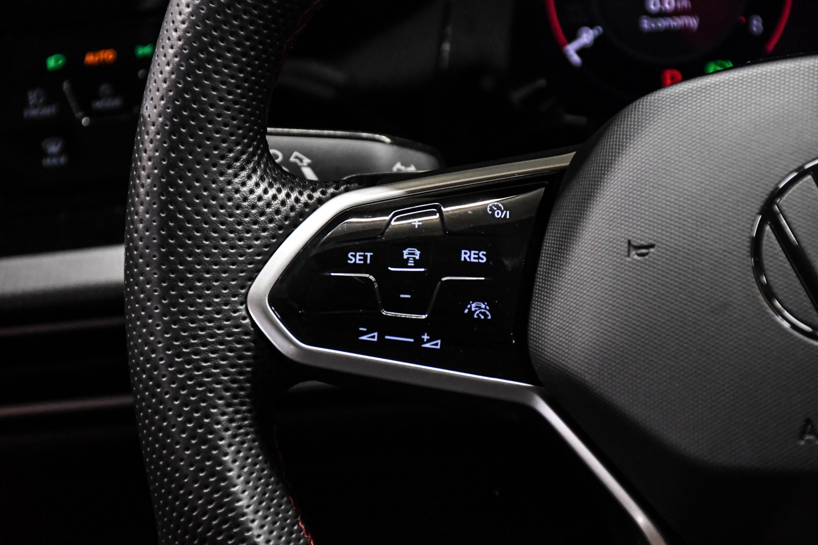 2024 Volkswagen Golf GTI in Dorval, Quebec