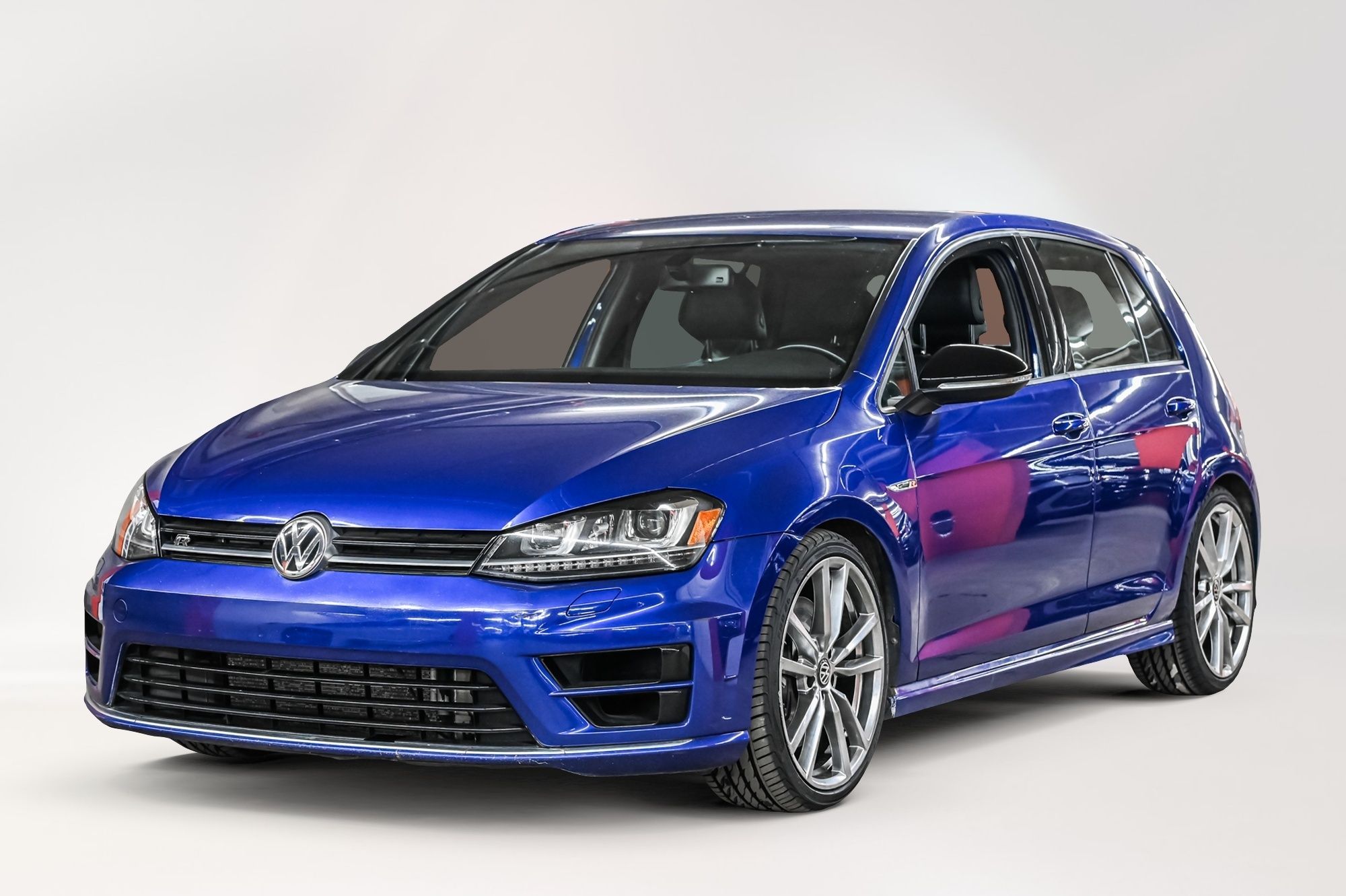 2016 Volkswagen Golf R in Dorval, Quebec