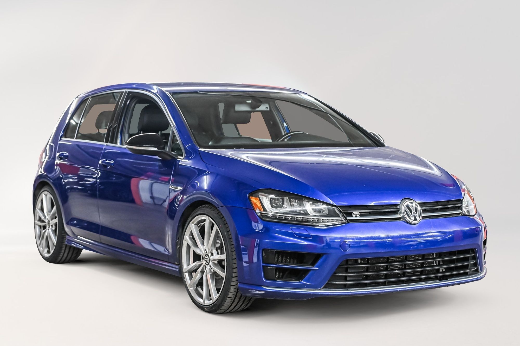2016 Volkswagen Golf R in Dorval, Quebec