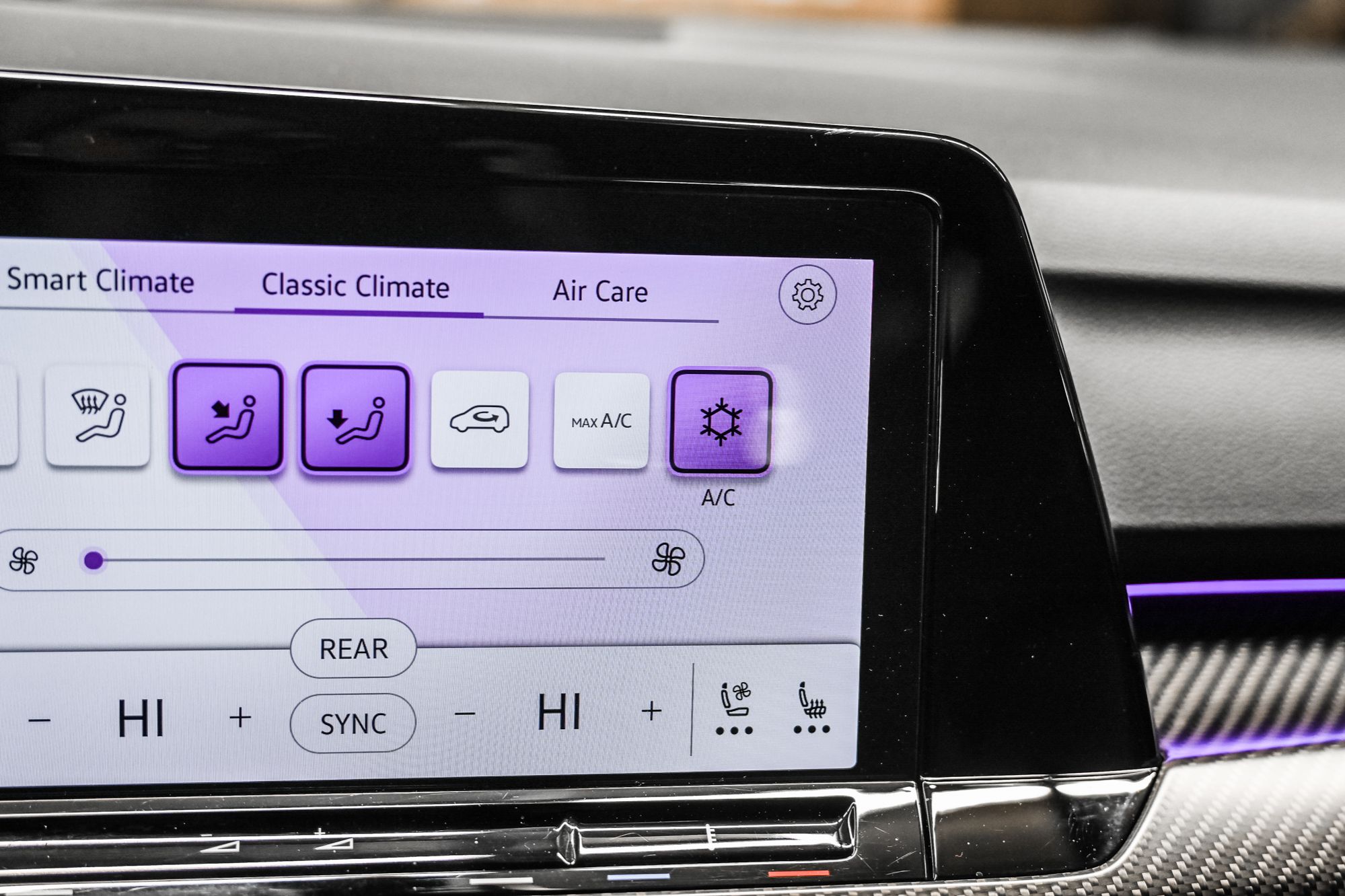 2024 Volkswagen Golf R in Dorval, Quebec