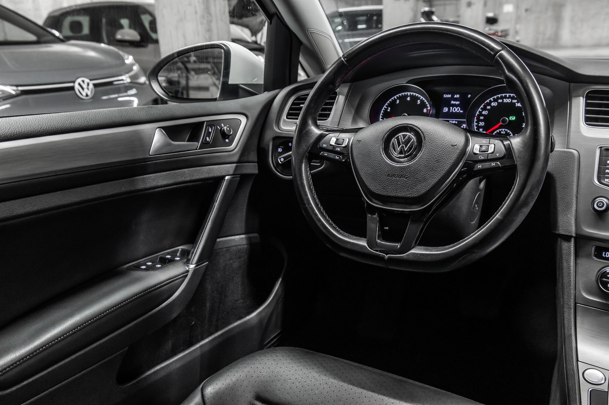 Volkswagen Golf  2017 à Dorval, Québec