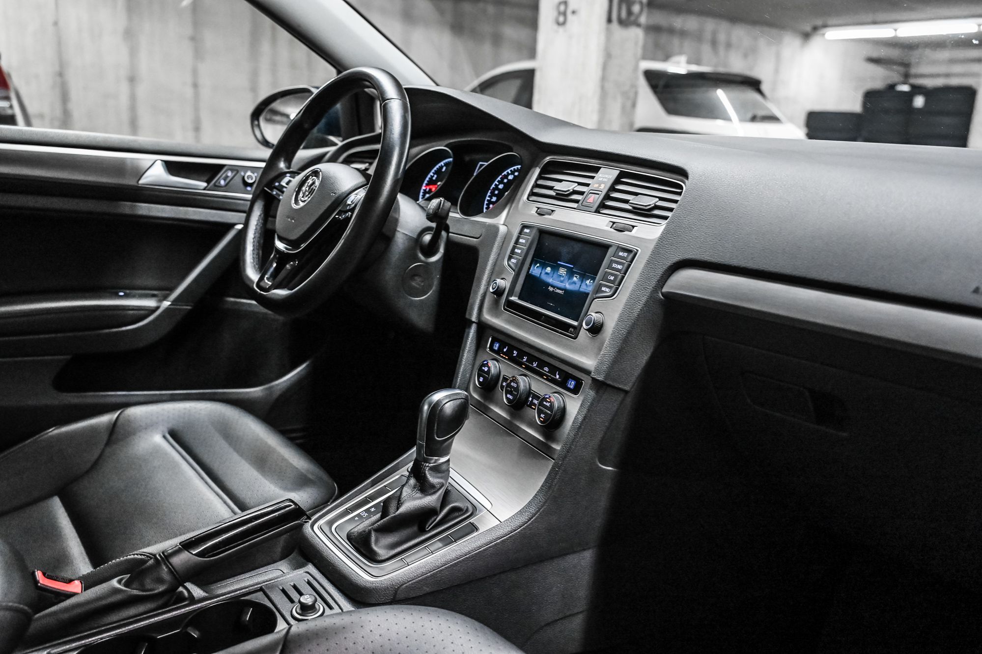 2017 Volkswagen Golf in Dorval, Quebec