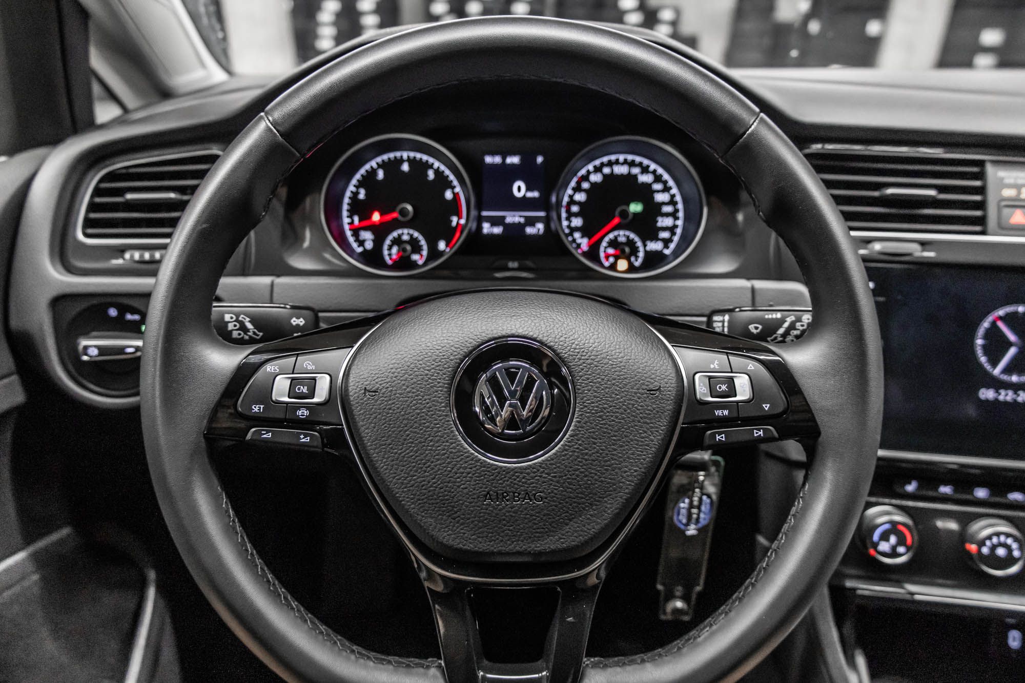 2021 Volkswagen Golf in Dorval, Quebec