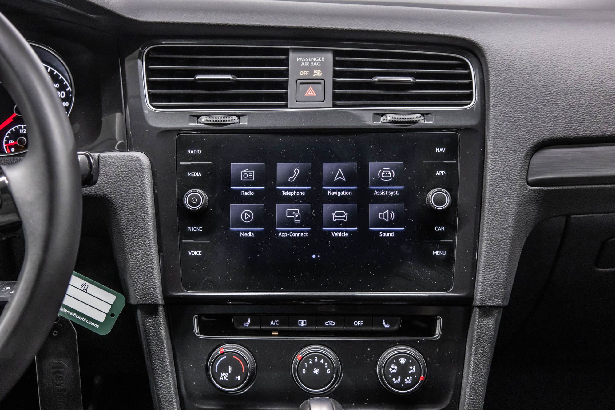 Volkswagen Golf  2021