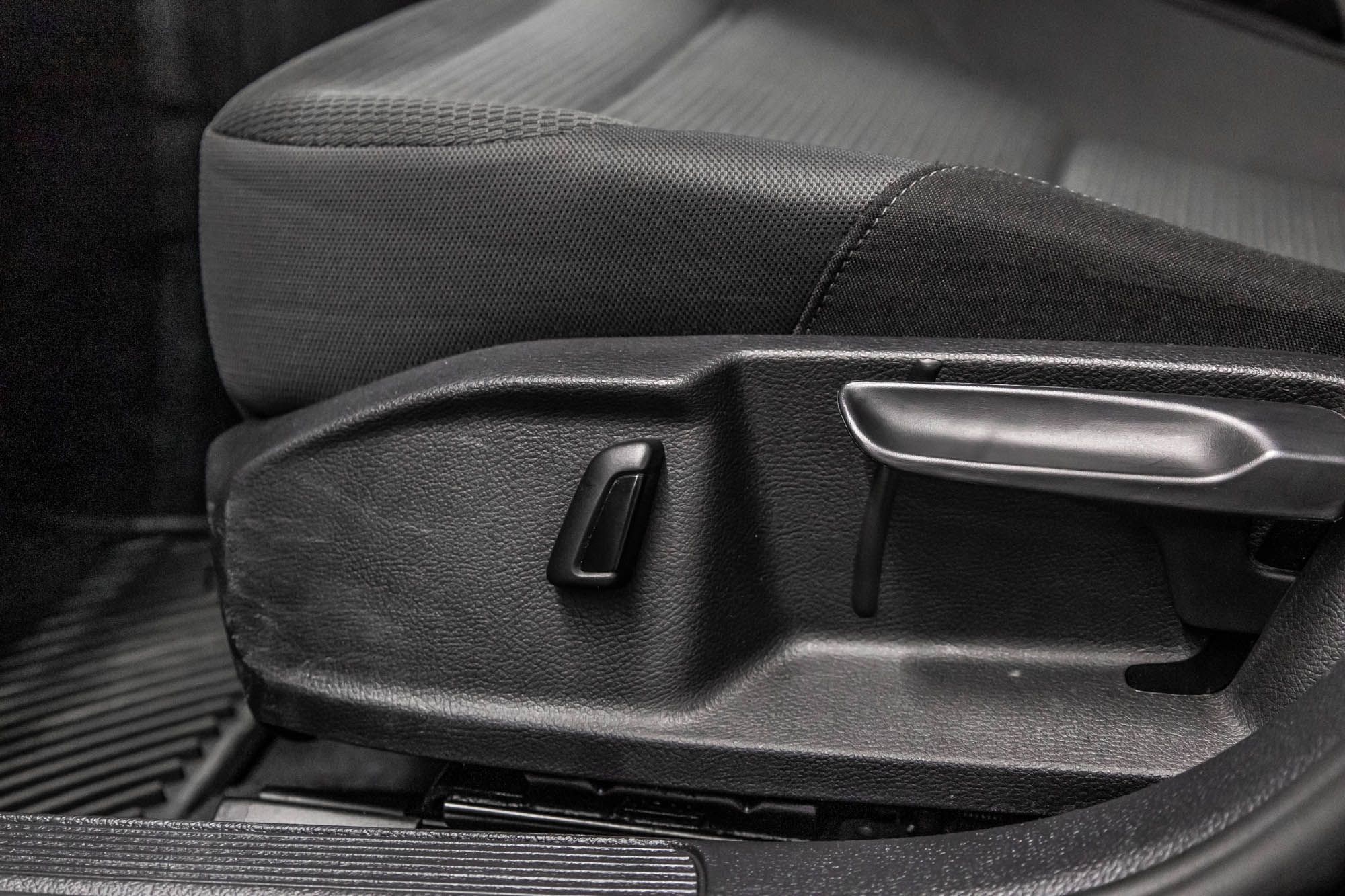 Volkswagen Golf  2021