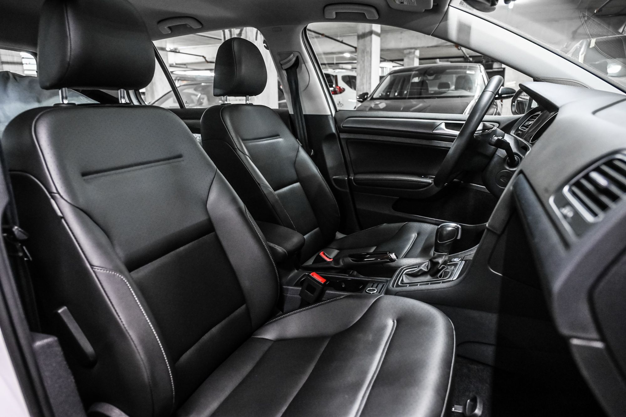 Volkswagen Golf  2021 à Dorval, Québec