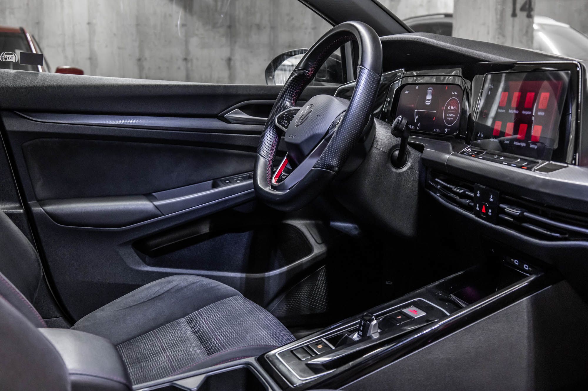 Volkswagen GTI  2023 à Dorval, Québec