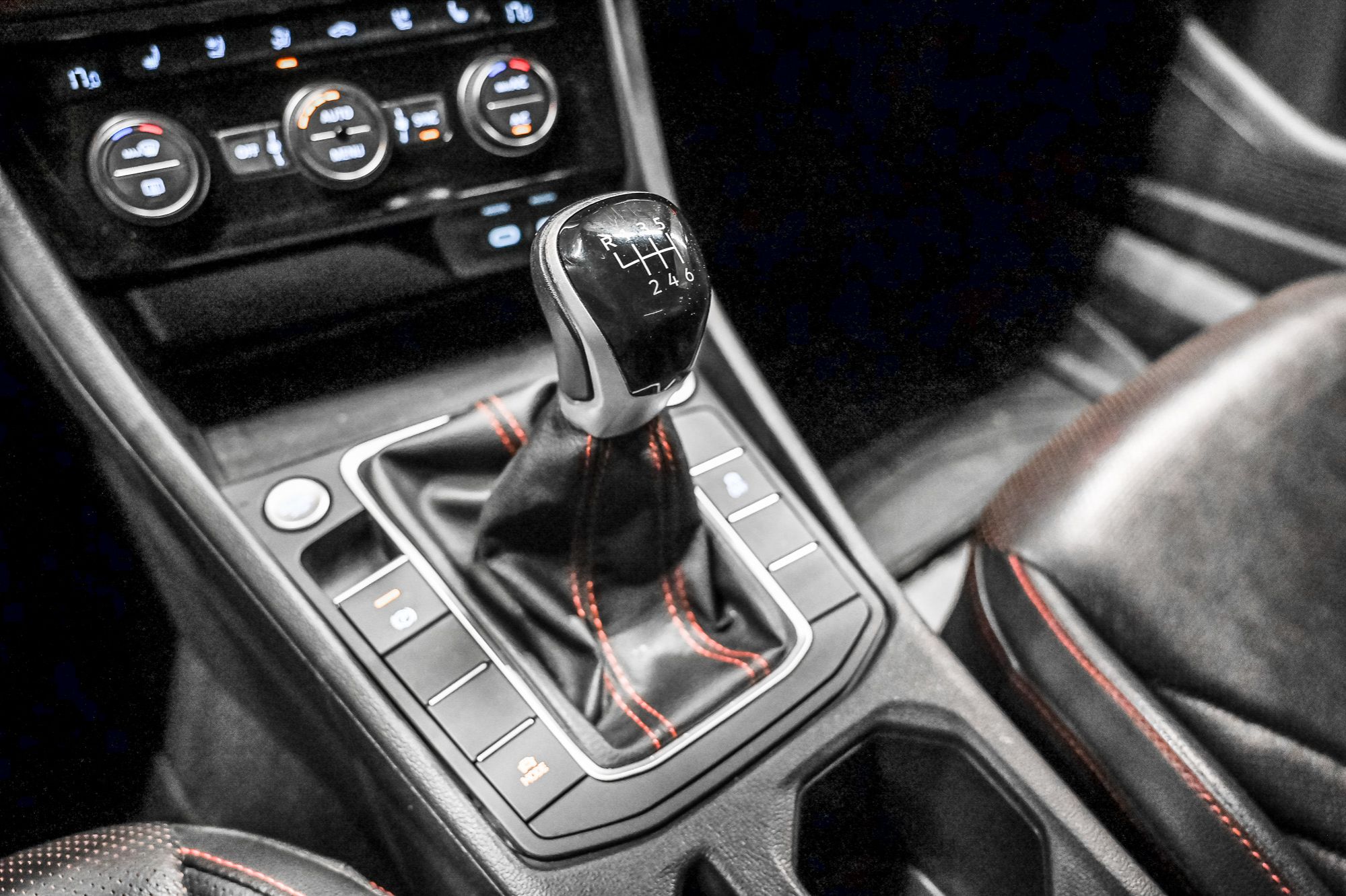 2024 Volkswagen Jetta GLI 2.0T 6Sp in Dorval, Quebec