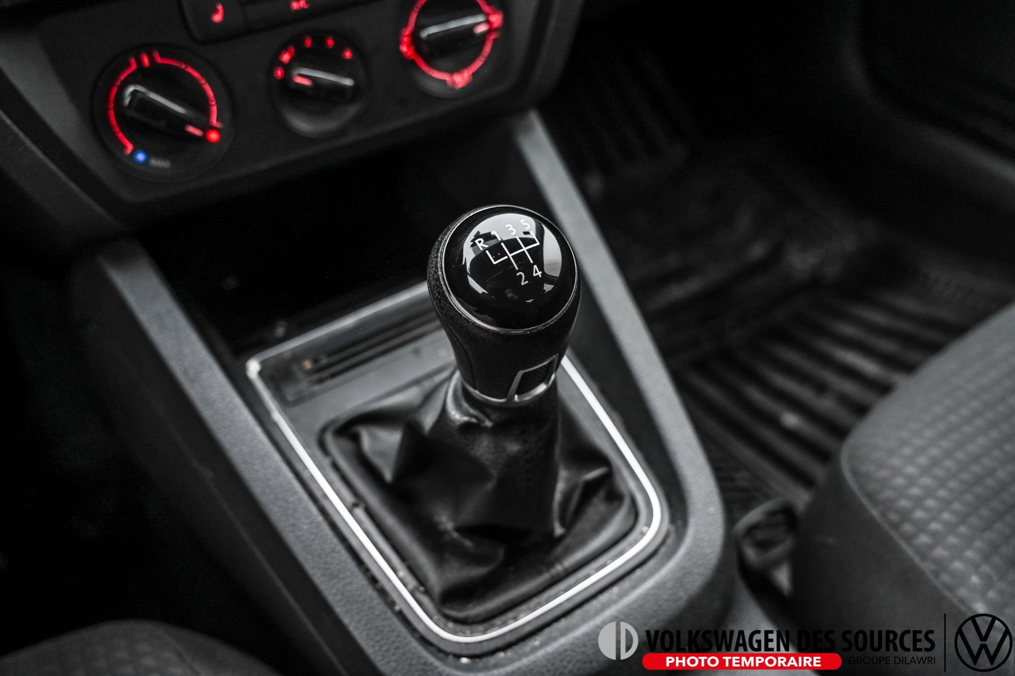 Volkswagen Jetta  2016