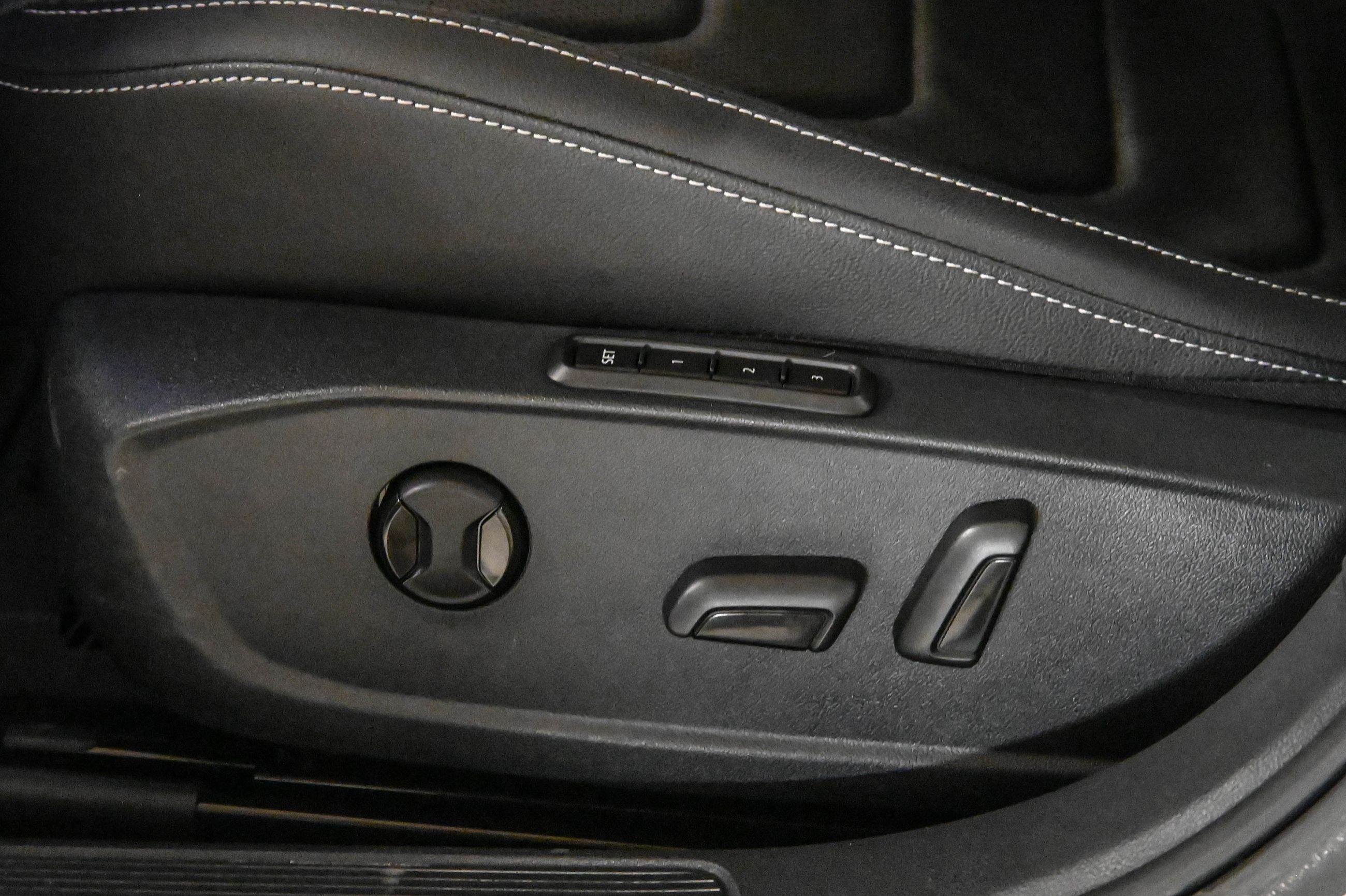 2021 Volkswagen Jetta in Dorval, Quebec