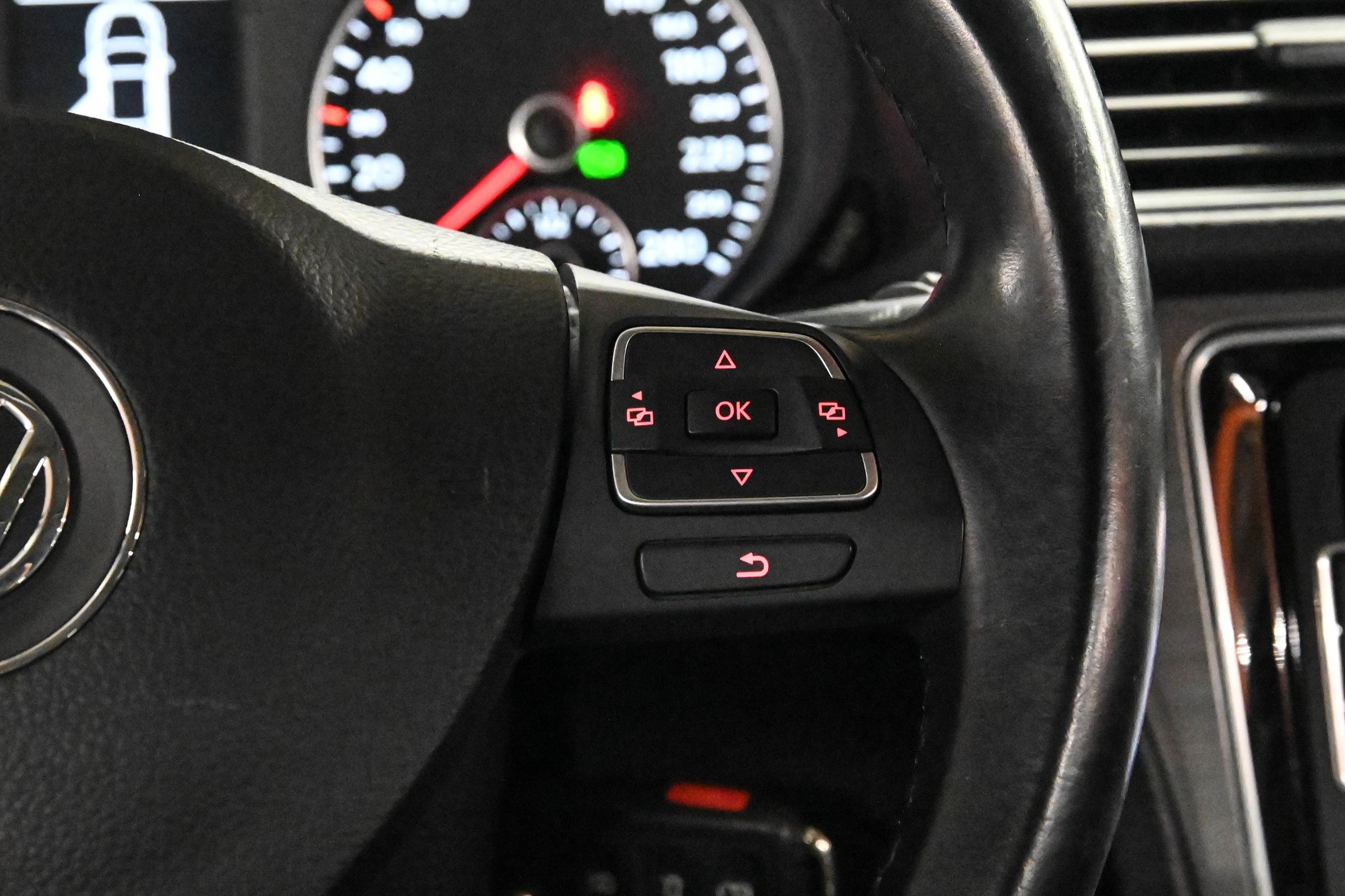 2015 Volkswagen Passat in Dorval, Quebec