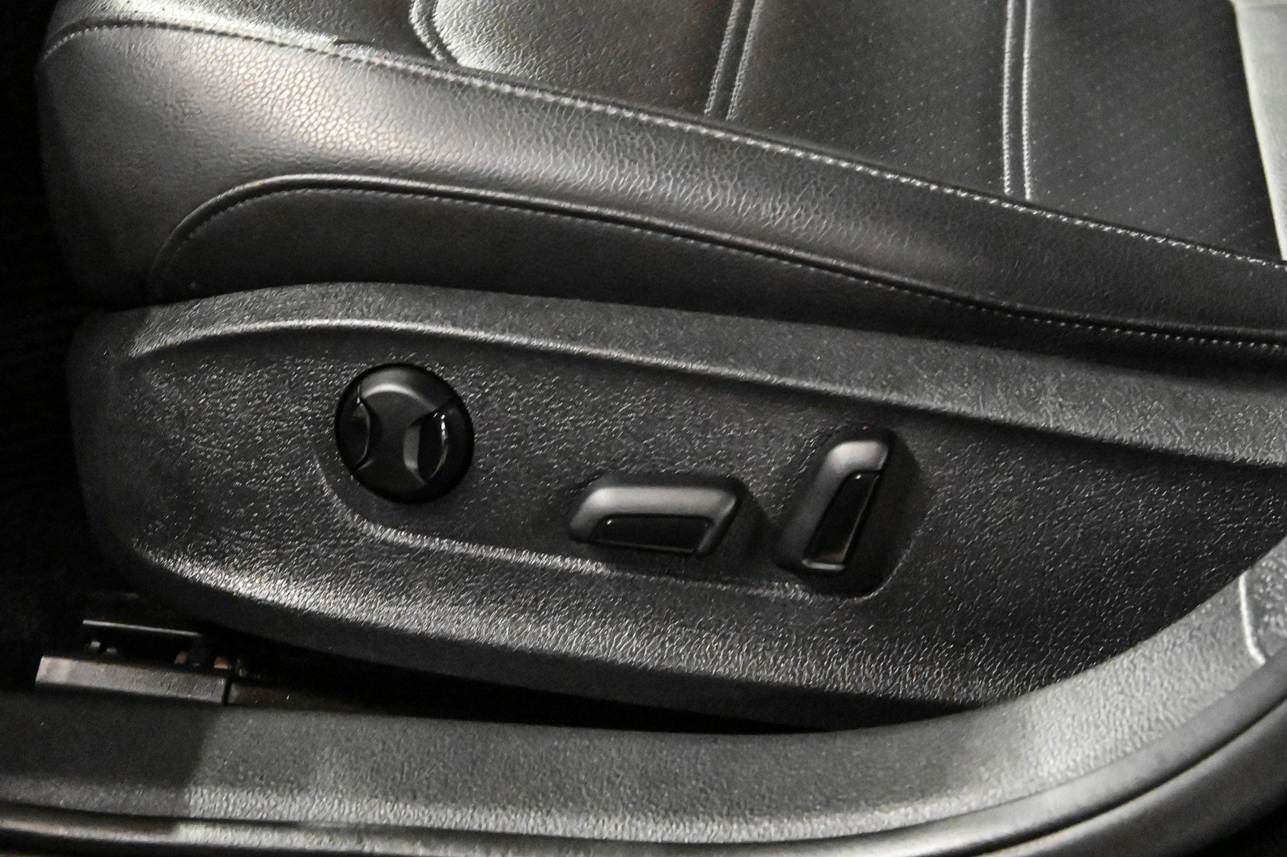 2015 Volkswagen Passat in Dorval, Quebec