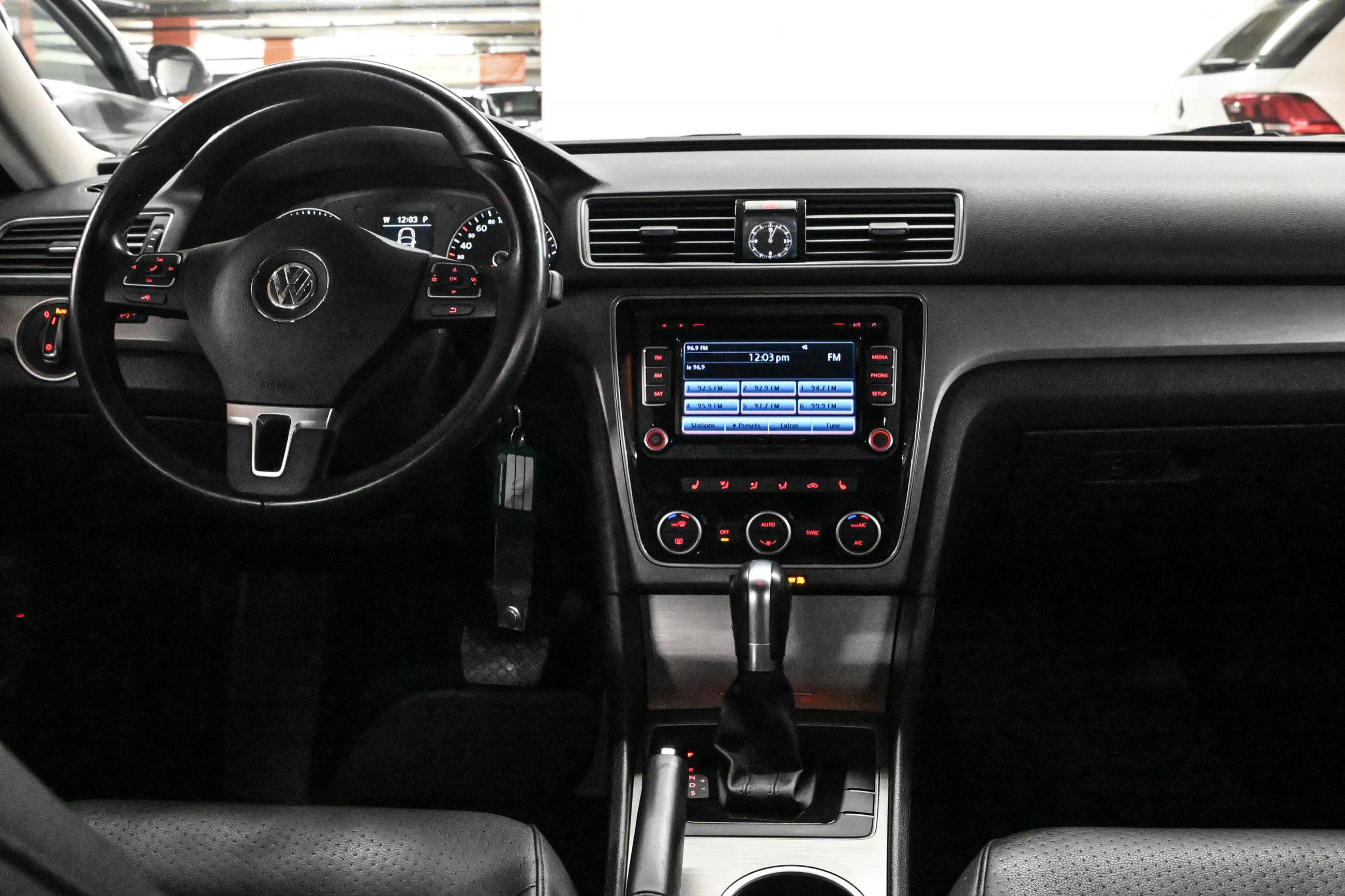 2015 Volkswagen Passat in Dorval, Quebec