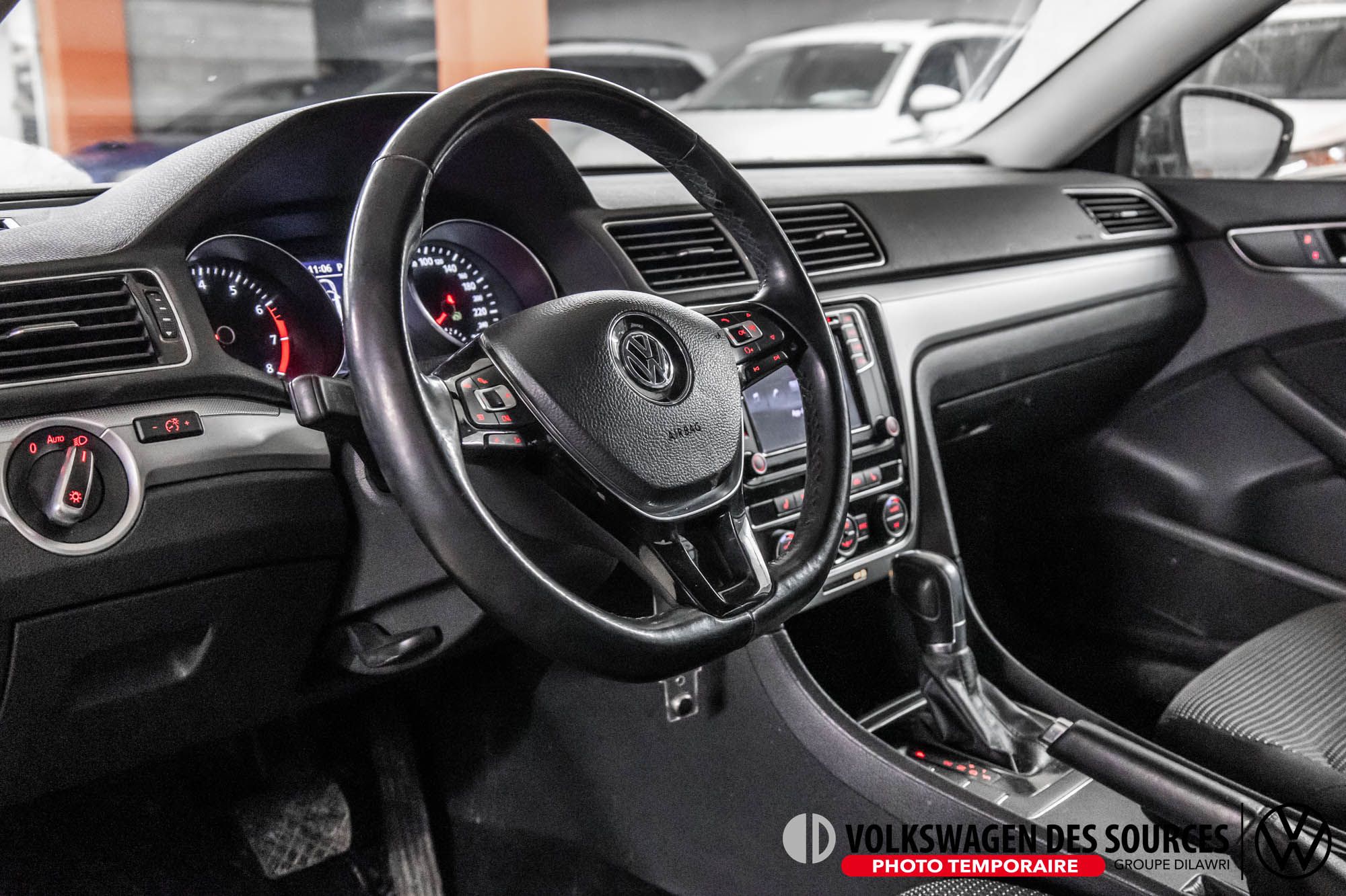 Volkswagen Passat  2016 à Dorval, Québec