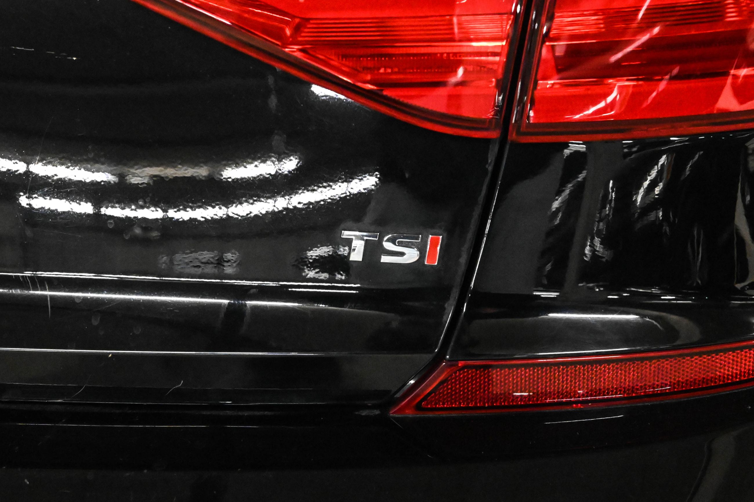 Volkswagen Passat  2016 à Dorval, Québec