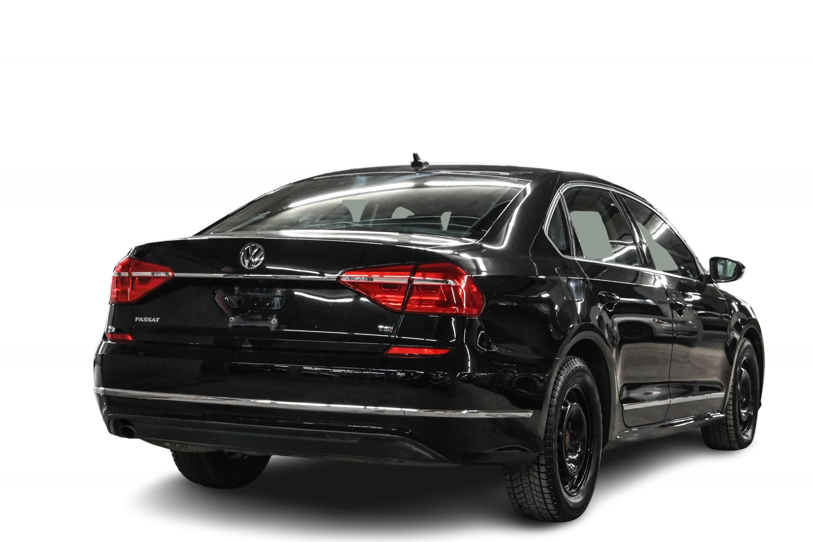 Volkswagen Passat  2016 à Dorval, Québec