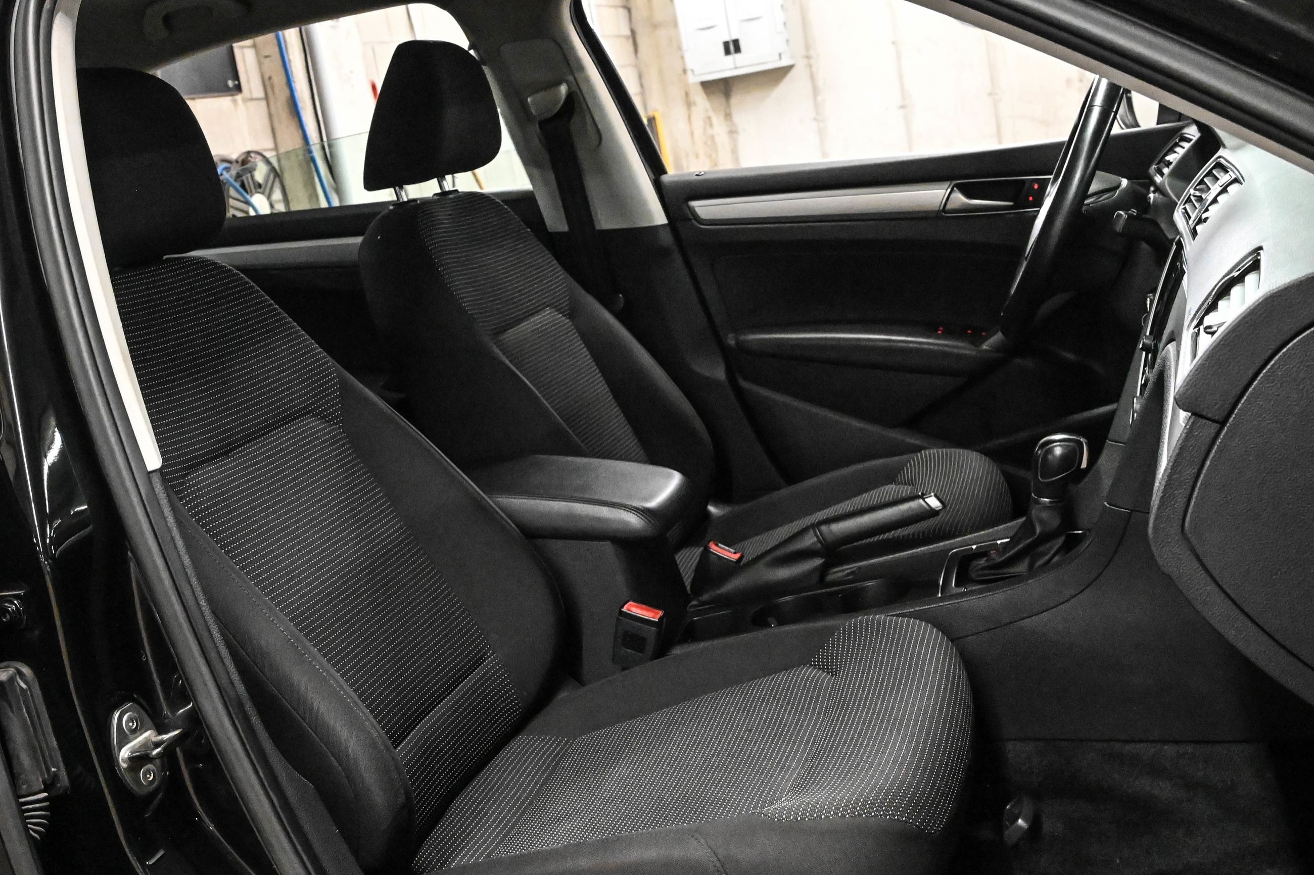 Volkswagen Passat  2016 à Dorval, Québec