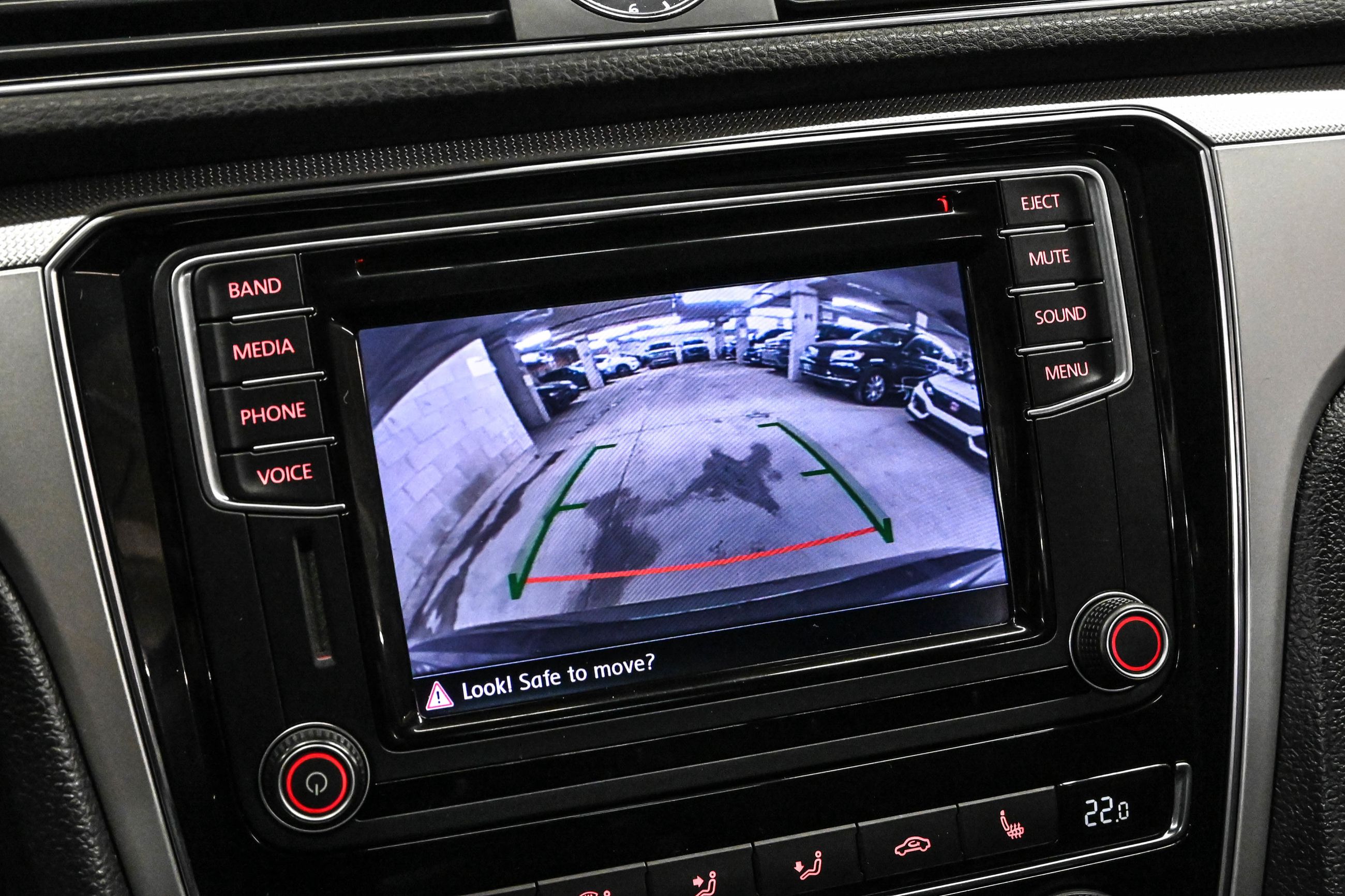 Volkswagen Passat  2016 à Dorval, Québec