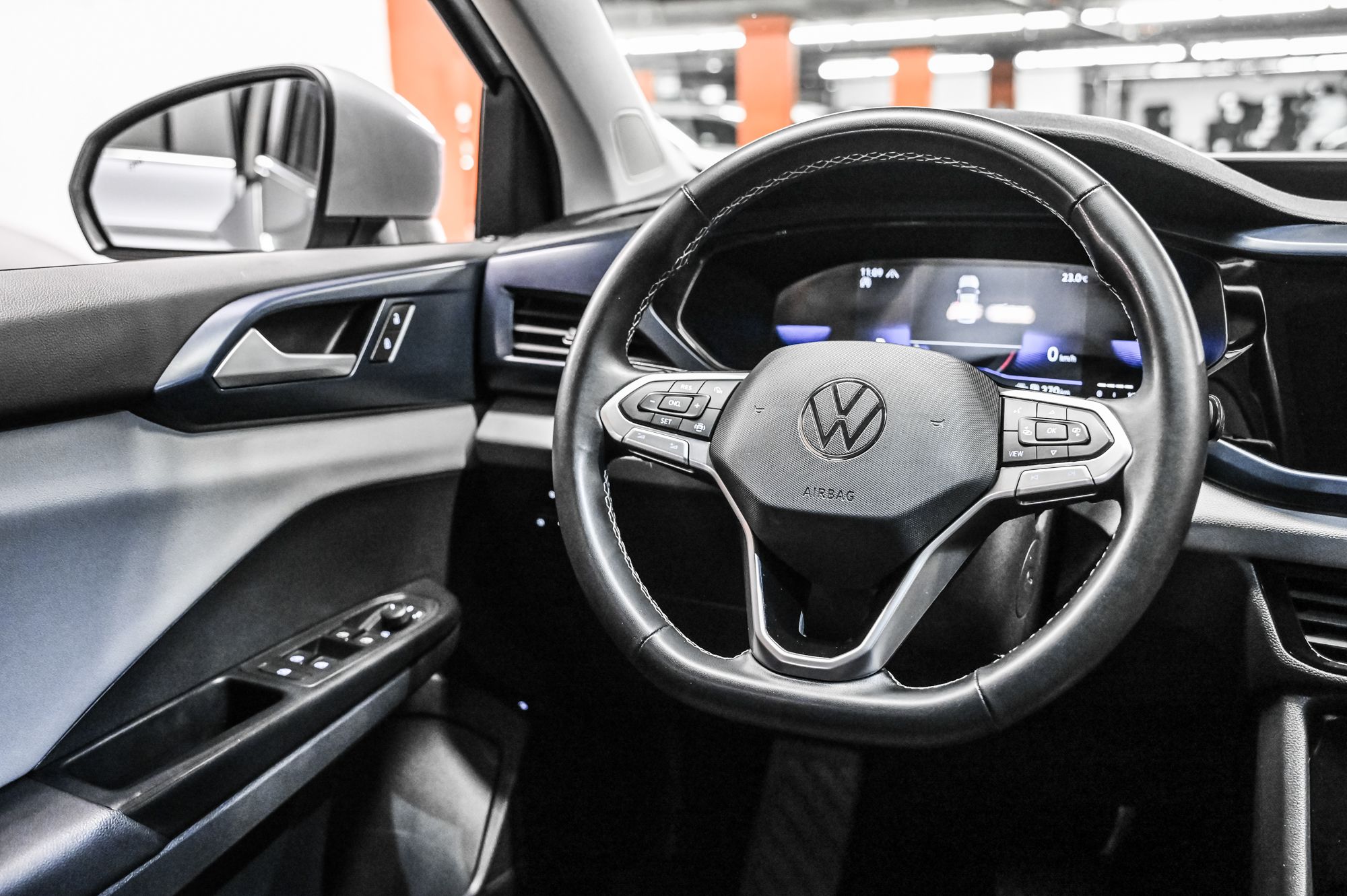 Volkswagen Taos  2022 à Dorval, Québec