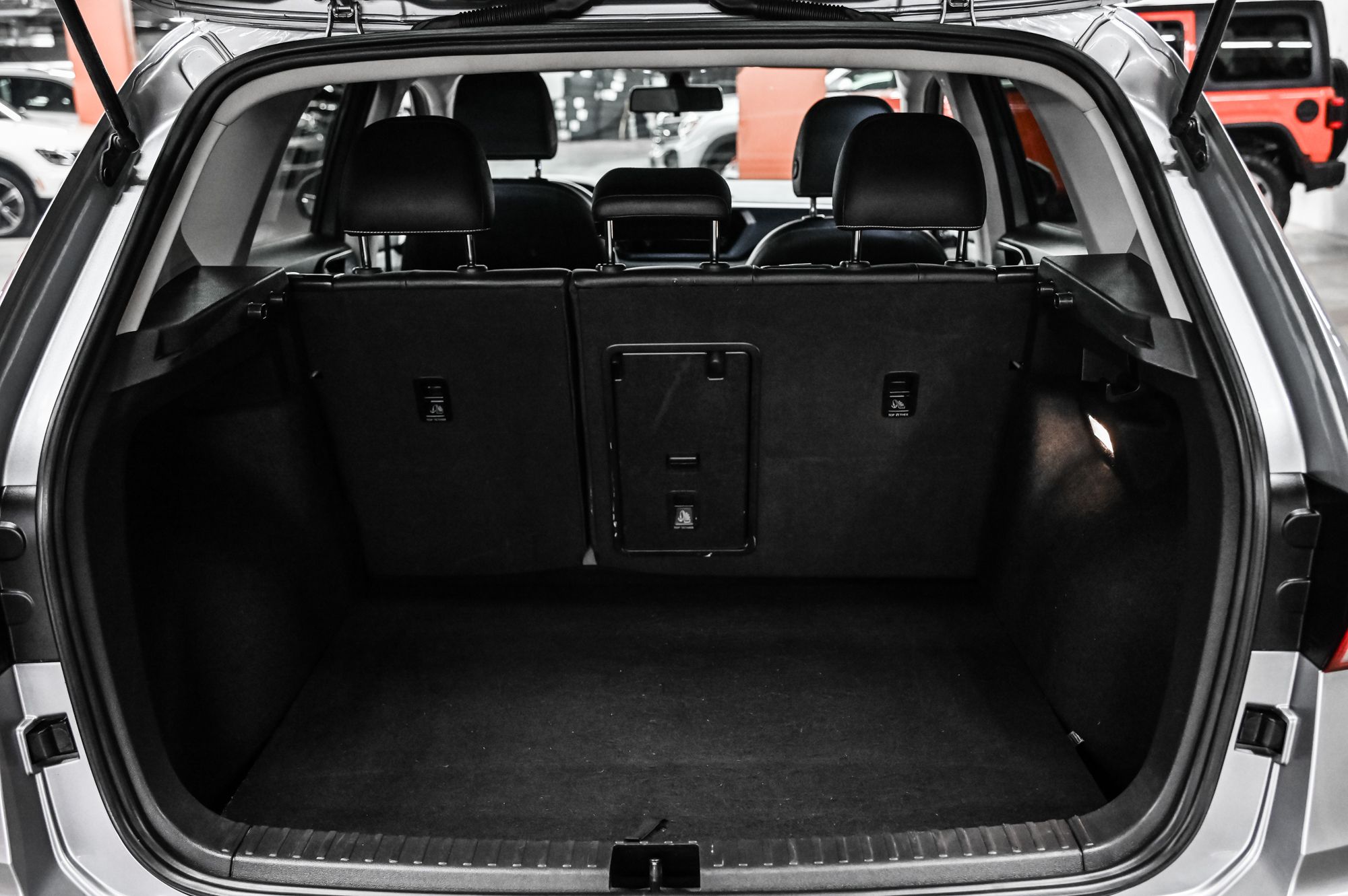 Volkswagen Taos  2022 à Dorval, Québec