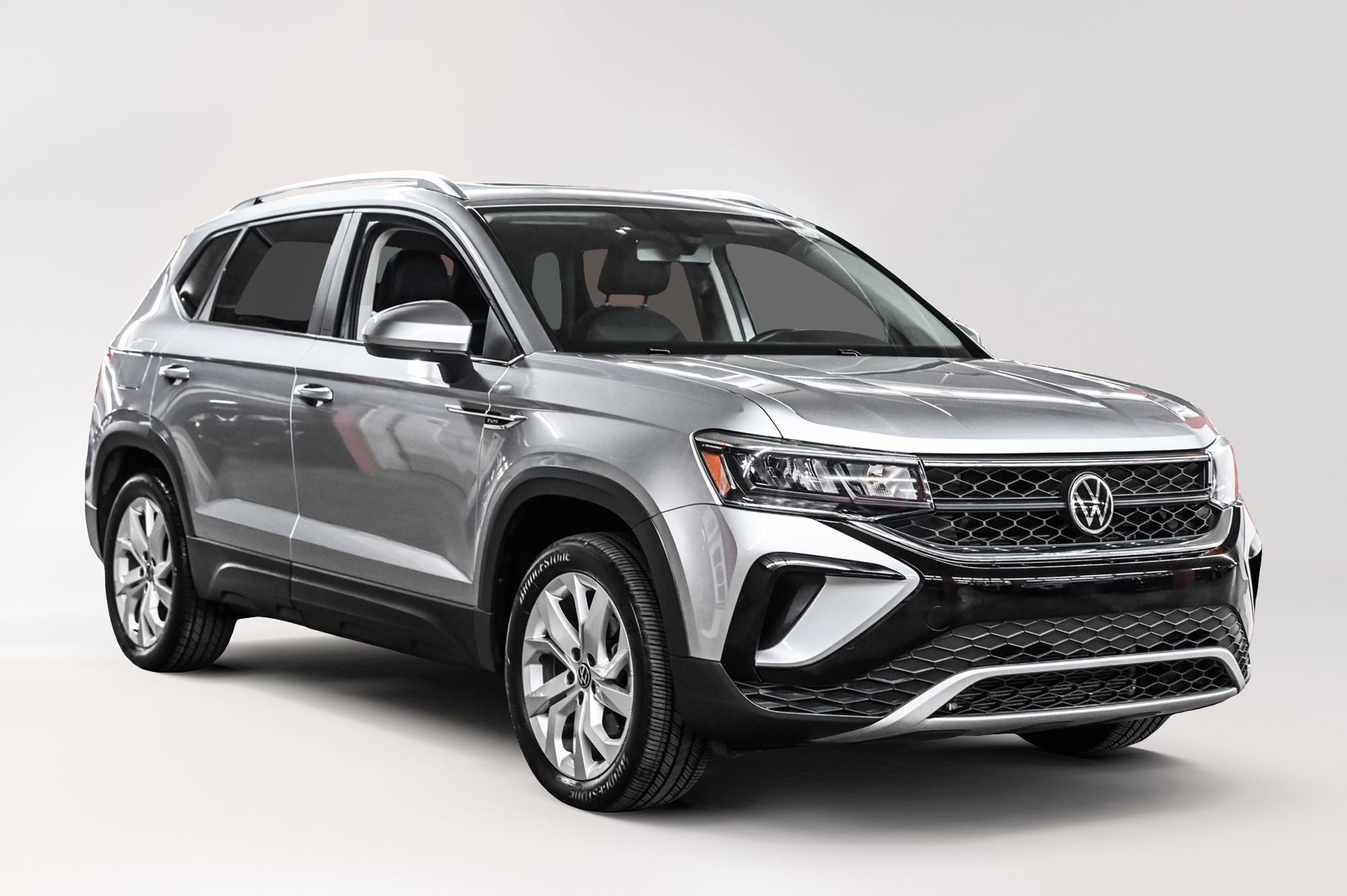 Volkswagen Taos  2022 à Dorval, Québec