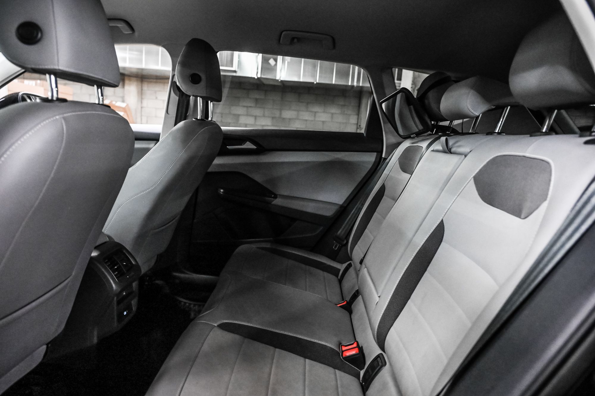 Volkswagen Taos  2022 à Dorval, Québec