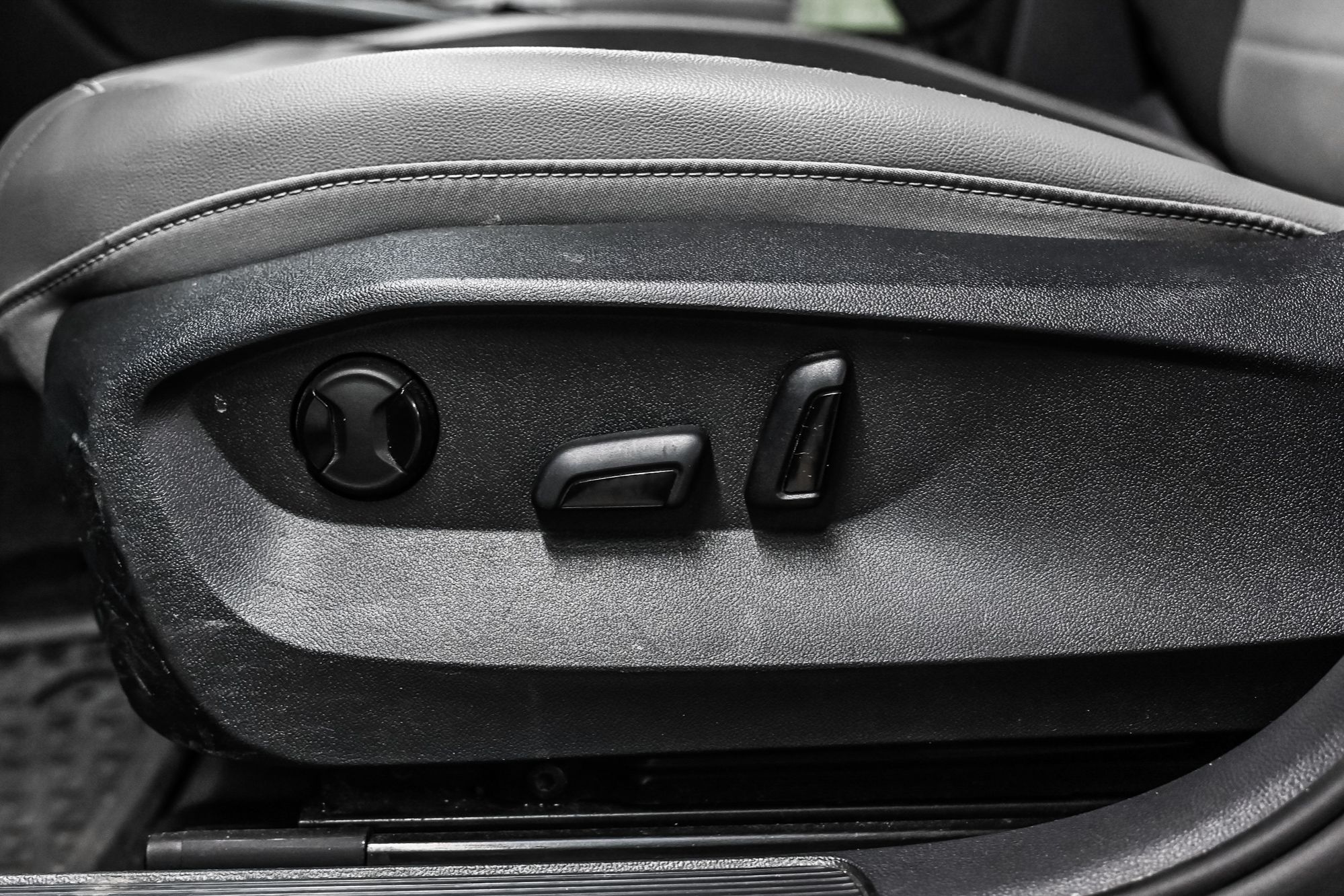 Volkswagen Taos  2022 à Dorval, Québec