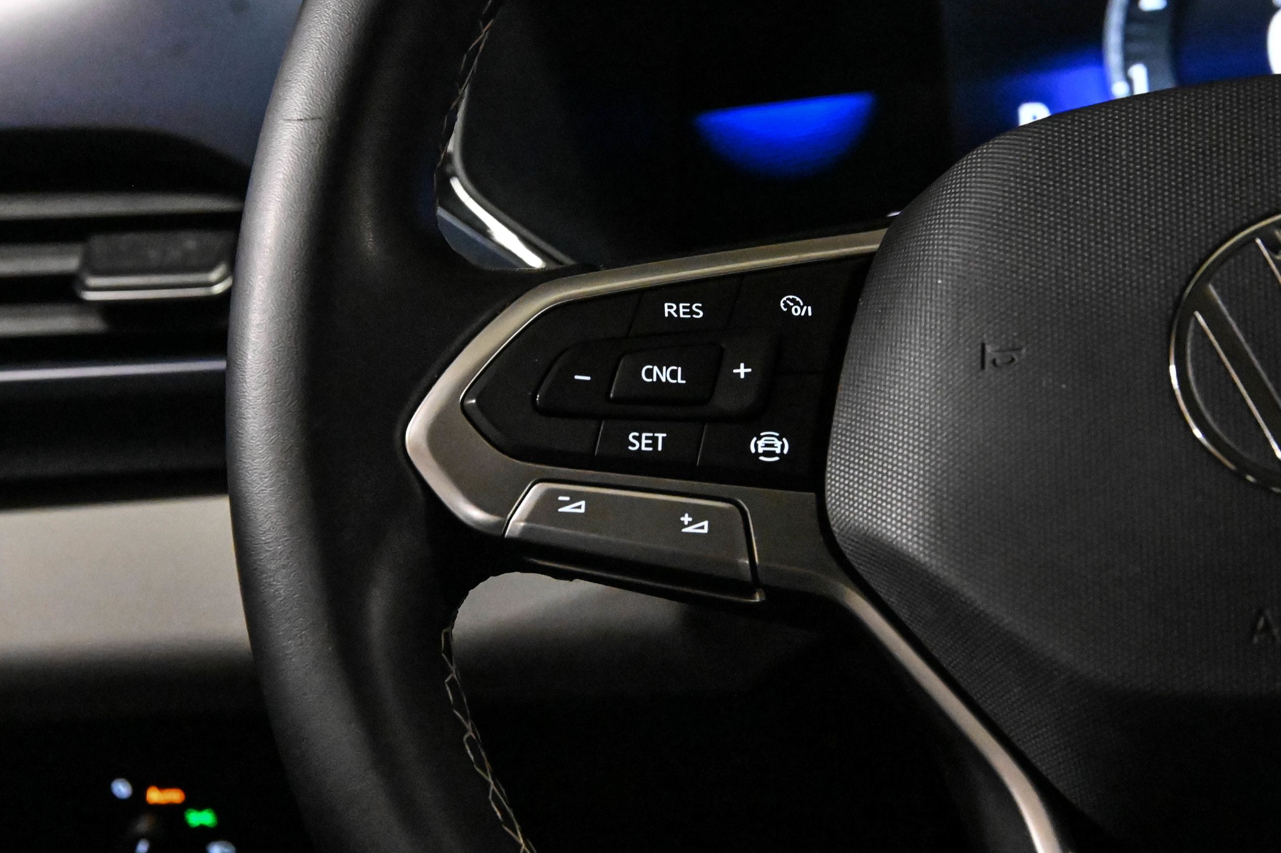 Volkswagen Taos  2022 à Dorval, Québec