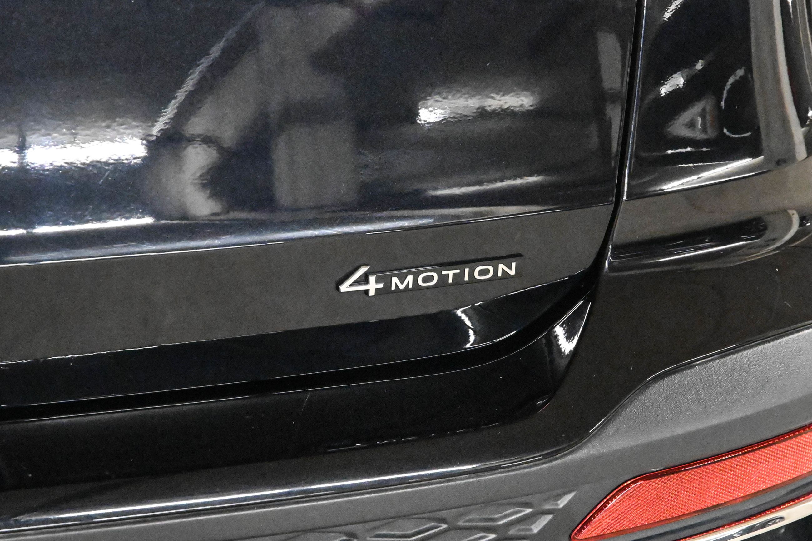 Volkswagen Taos  2022 à Dorval, Québec