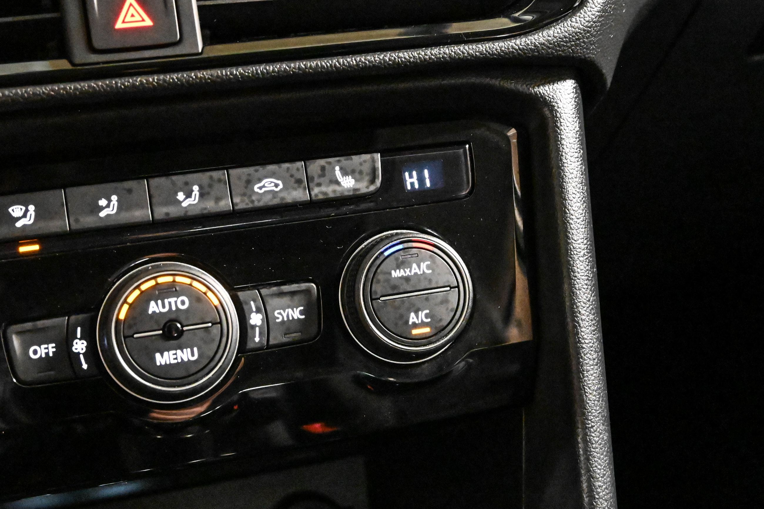 Volkswagen Taos  2022 à Dorval, Québec