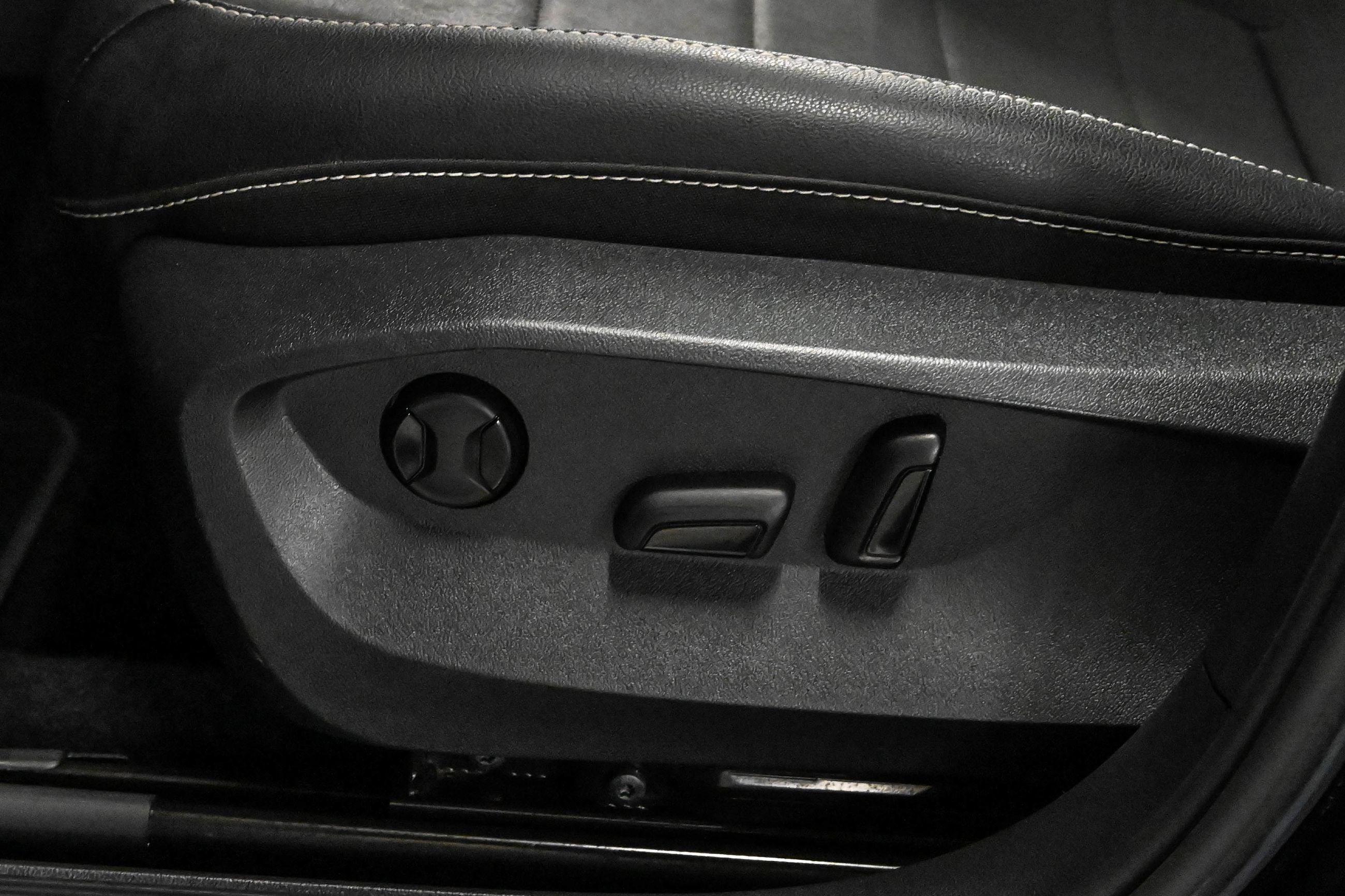 Volkswagen Taos  2022 à Dorval, Québec