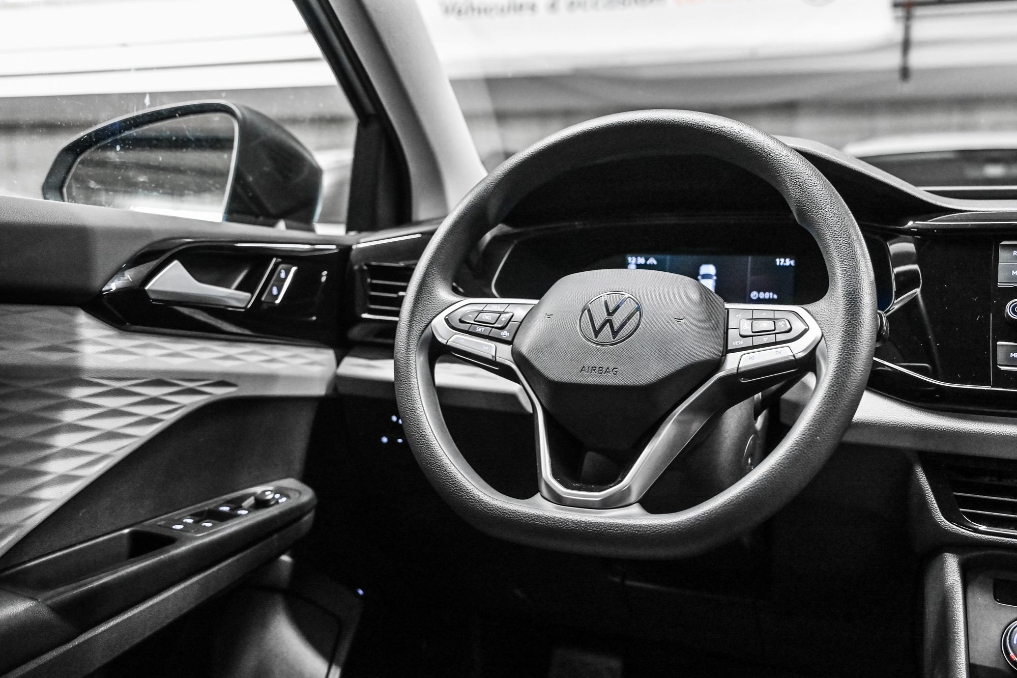 Volkswagen Taos  2022 à Dorval, Québec