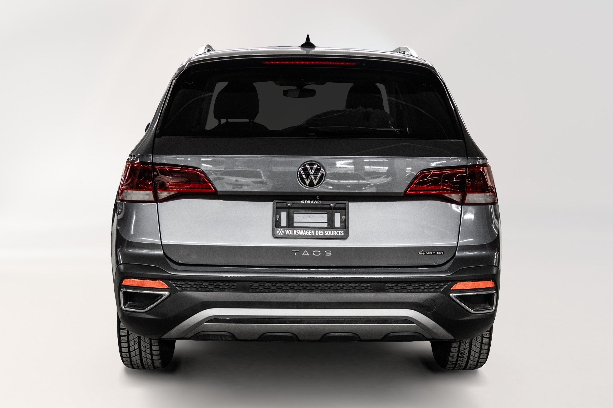 Volkswagen Taos  2023 à Dorval, Québec