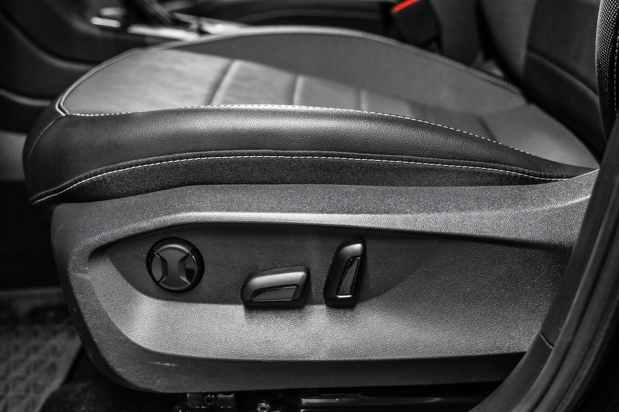 2023 Volkswagen Taos