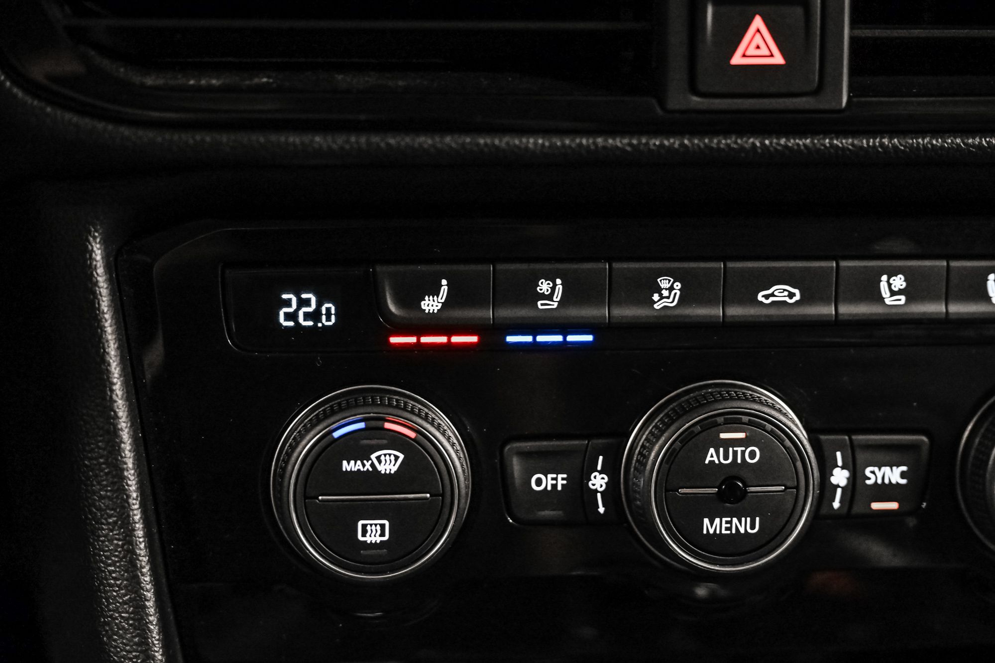 Volkswagen Taos  2023 à Dorval, Québec