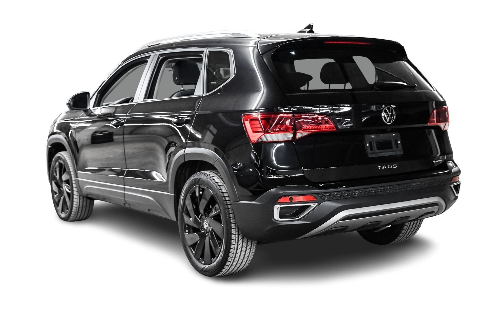 Volkswagen Taos  2023 à Dorval, Québec