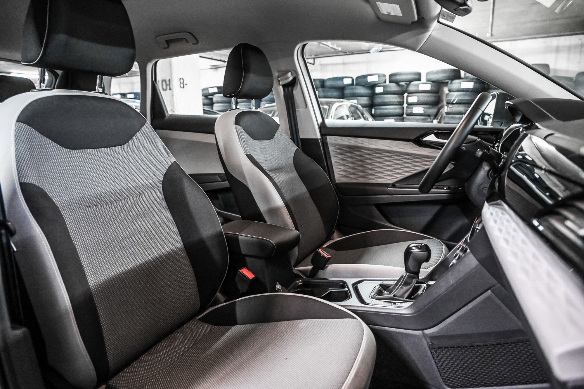Volkswagen Taos  2023 à Dorval, Québec