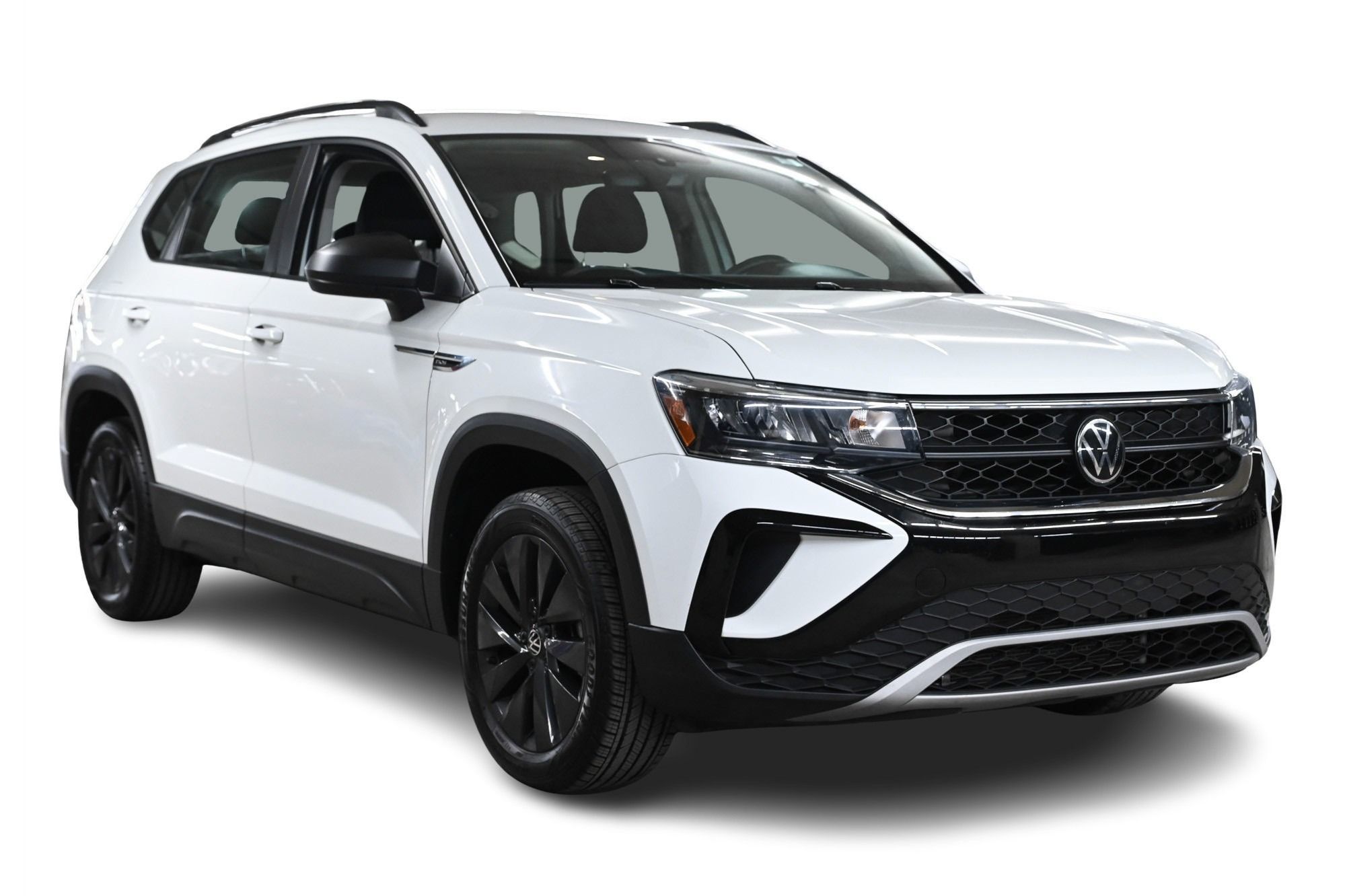 Volkswagen Taos  2023 à Dorval, Québec