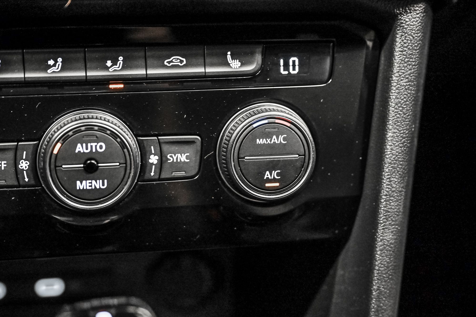 2023 Volkswagen Taos in Dorval, Quebec