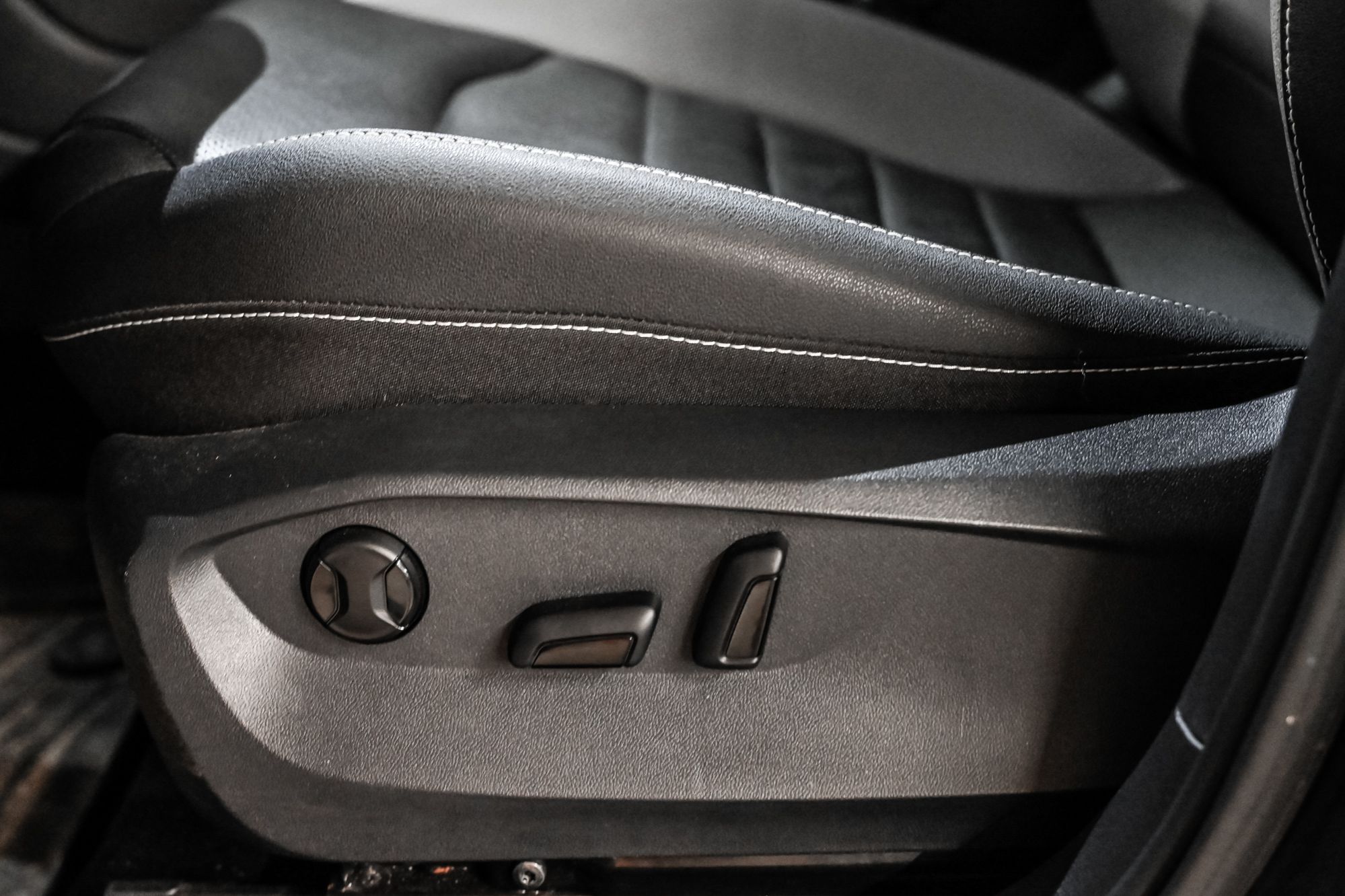 2024 Volkswagen Taos