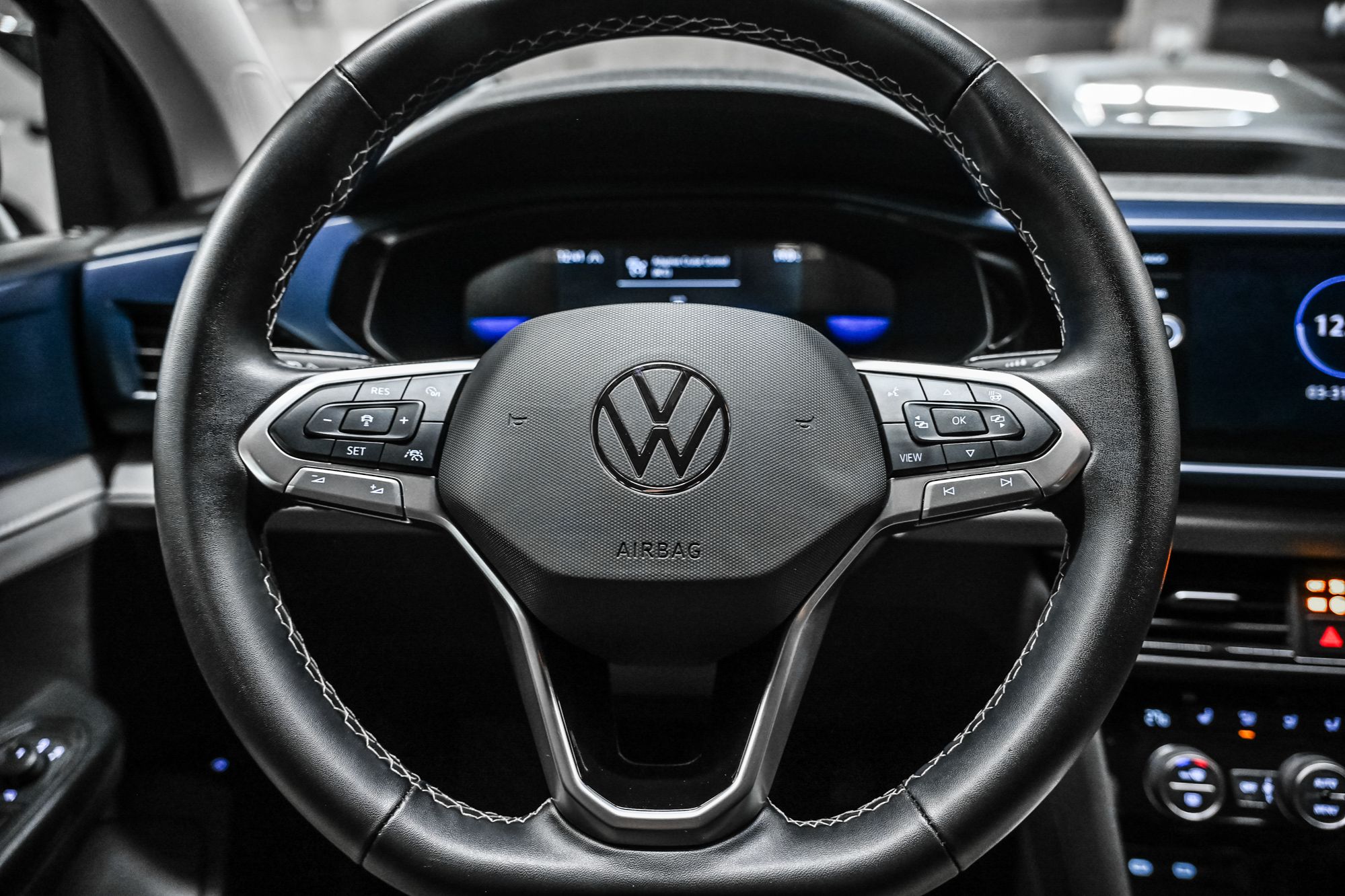 Volkswagen Taos  2024 à Dorval, Québec
